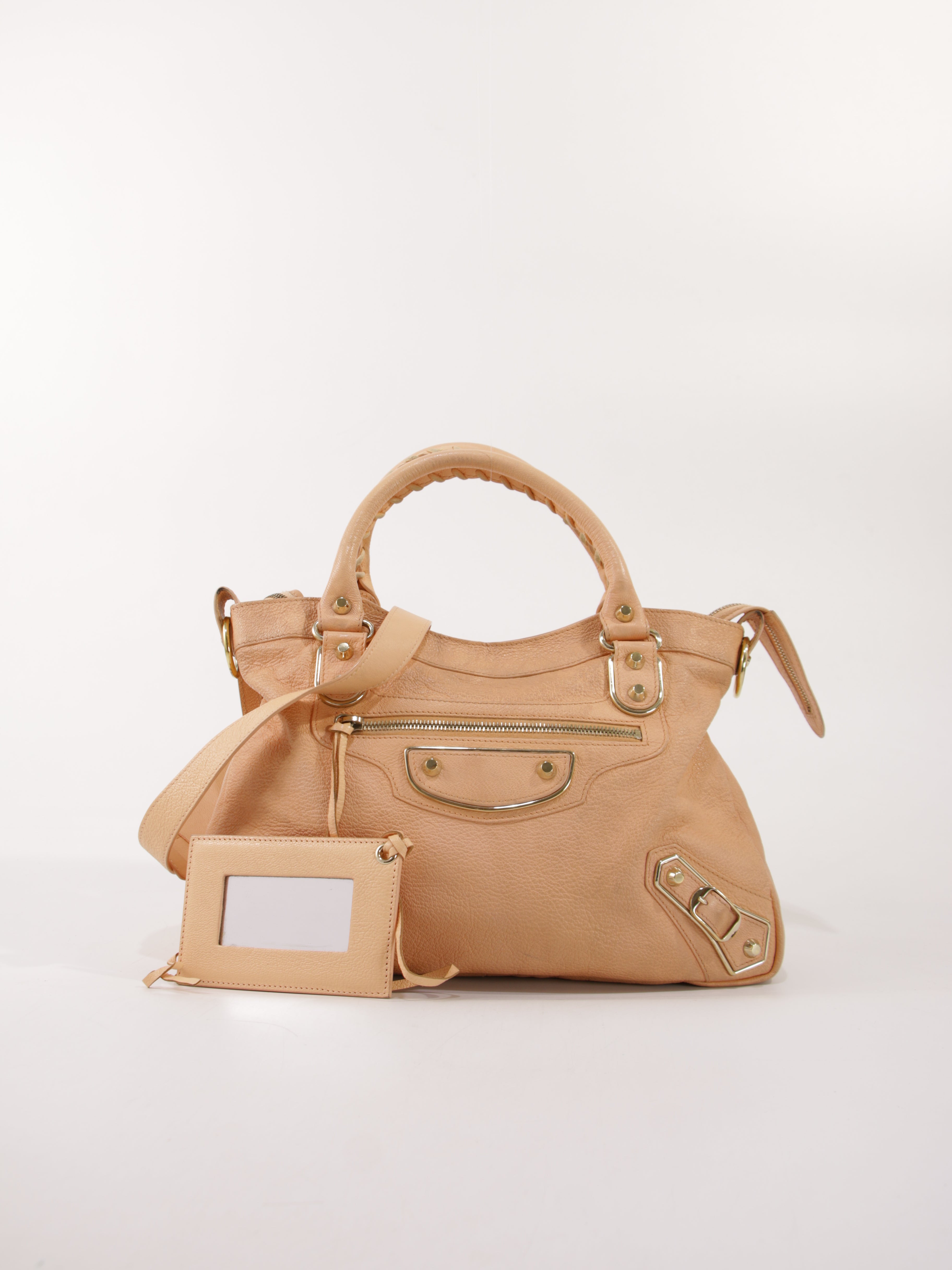 VILLE DE BALENCIAGA