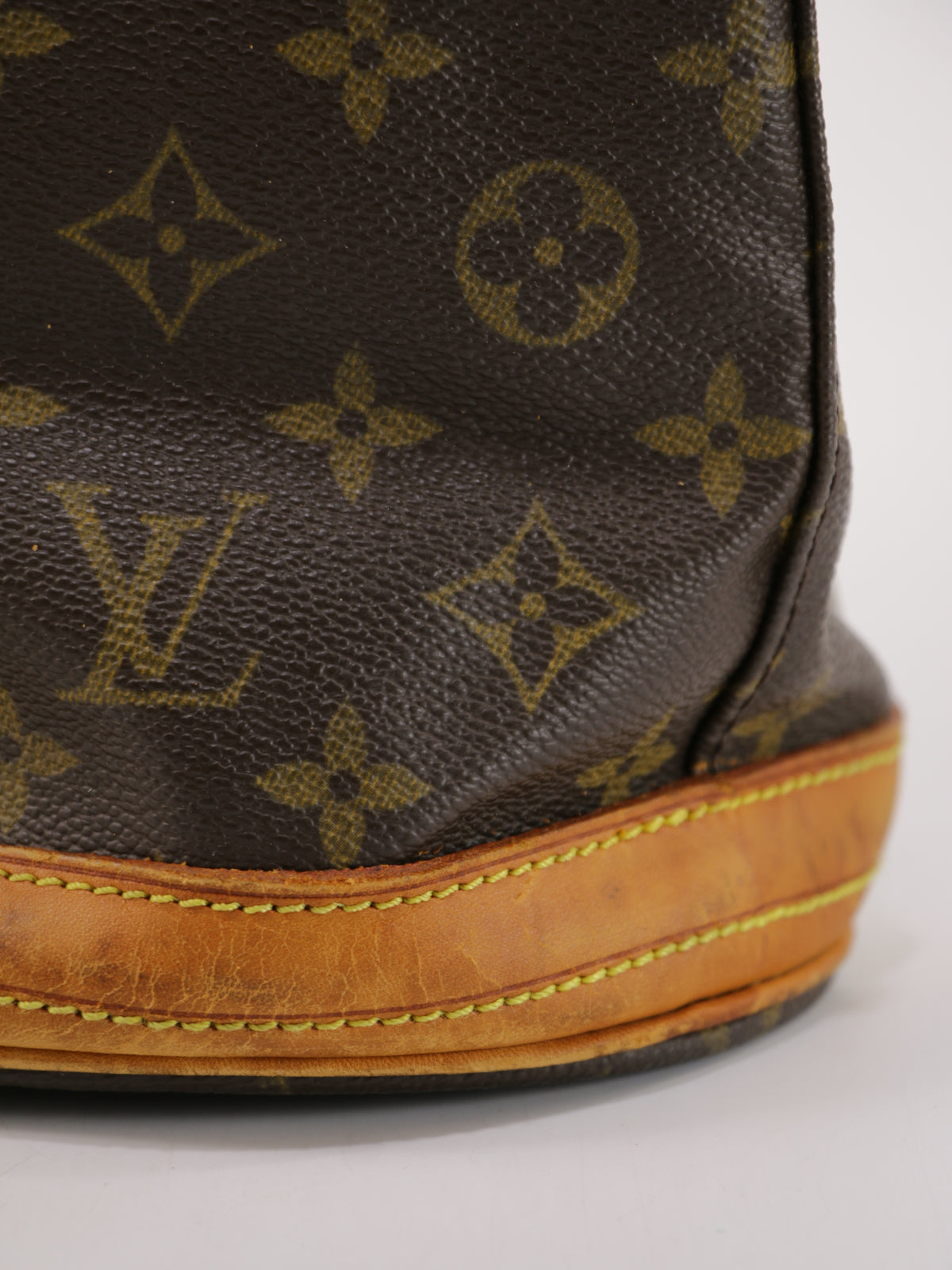 Louis Vuitton Petit Noé