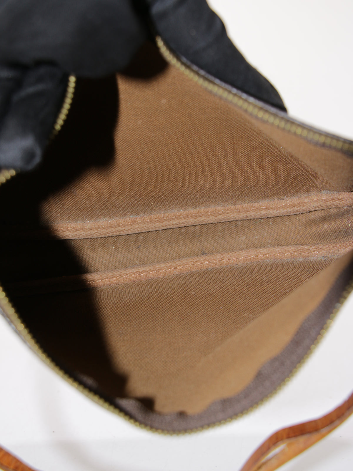 Louis Vuitton Accessories Pochette
