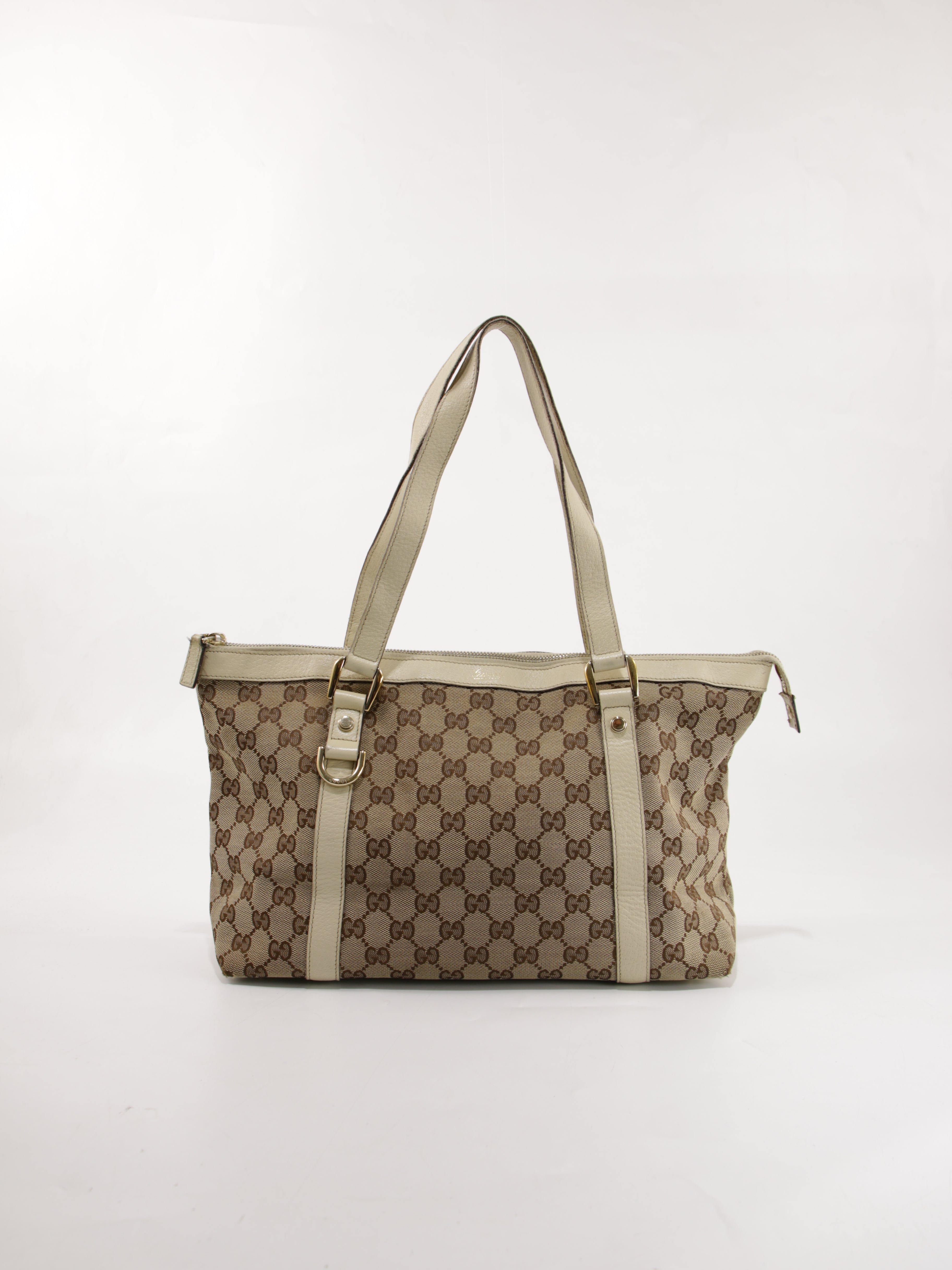 Abbey Zip Tote