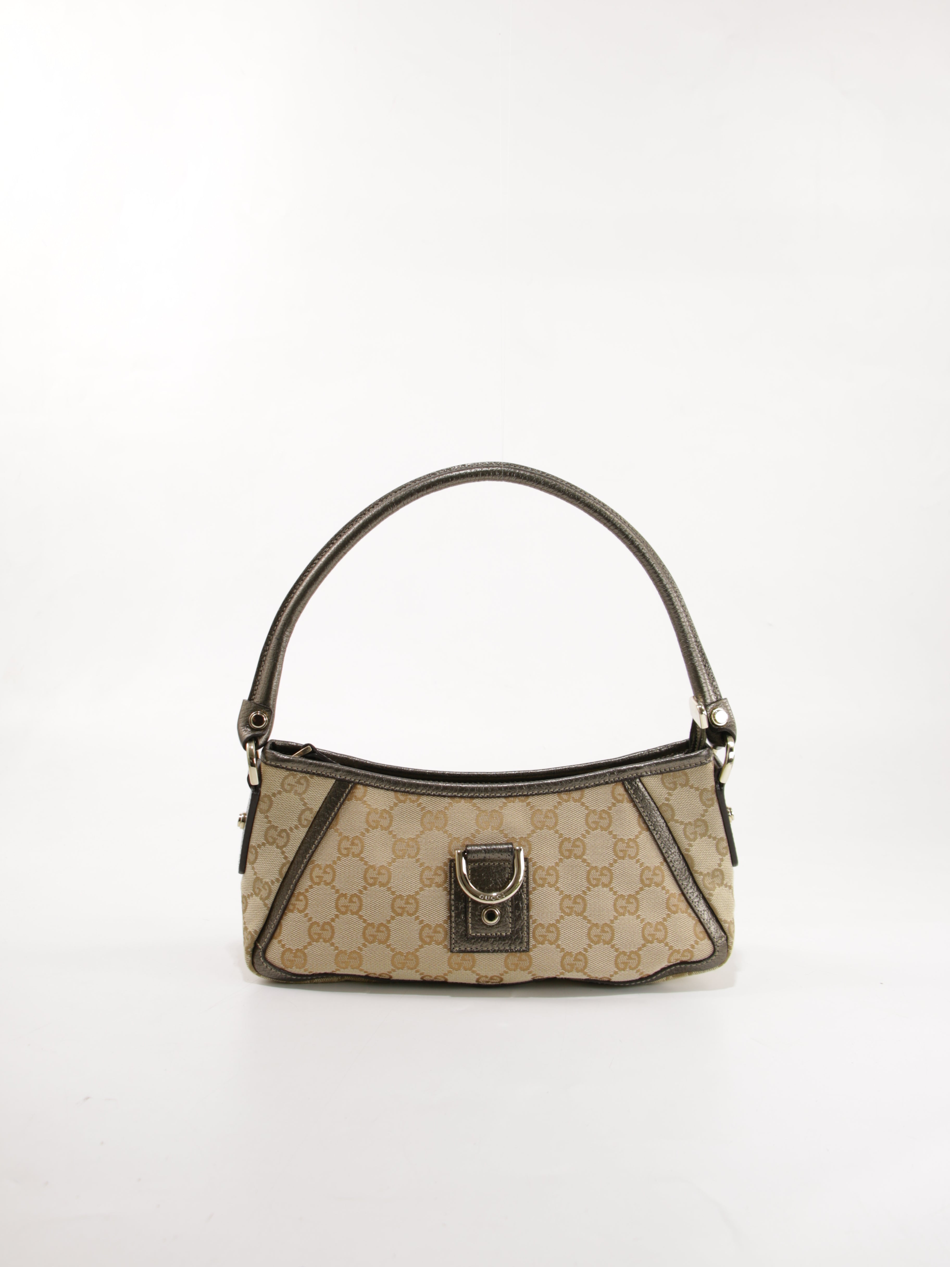Abbey D-Ring Pochette