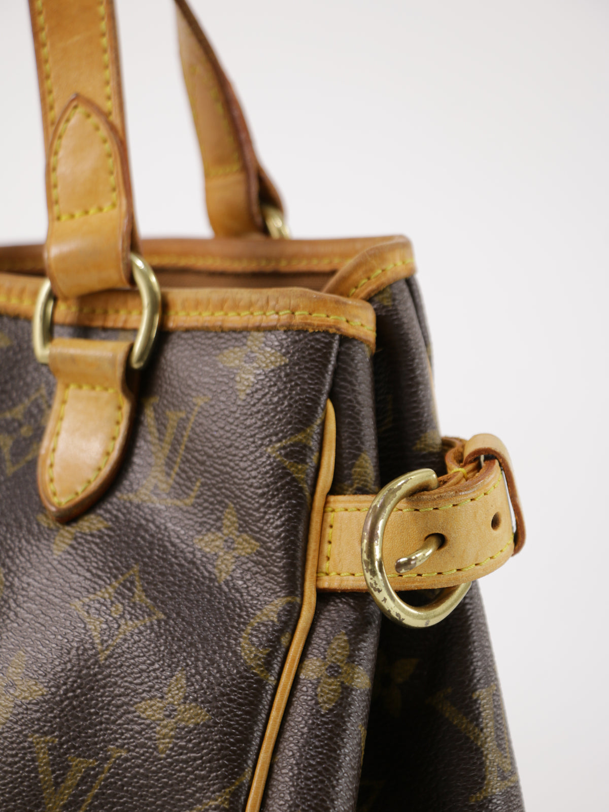 Louis Vuitton Batignolles Vertical PM