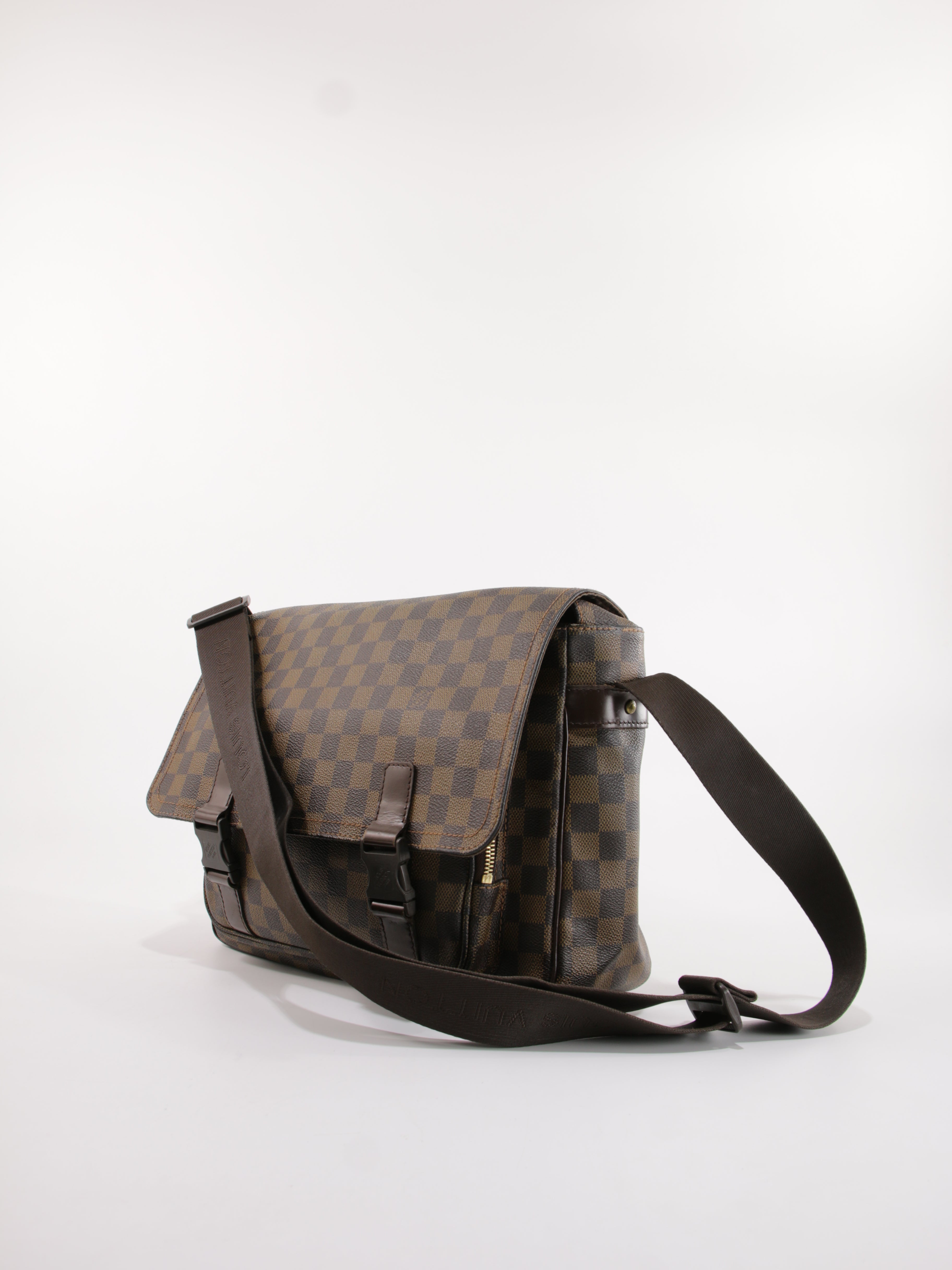 Reporter Melville PM