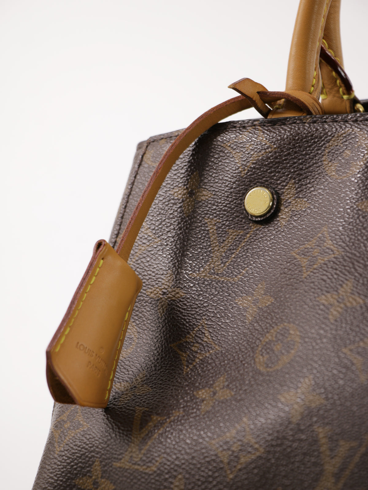 Louis Vuitton Montaigne MM