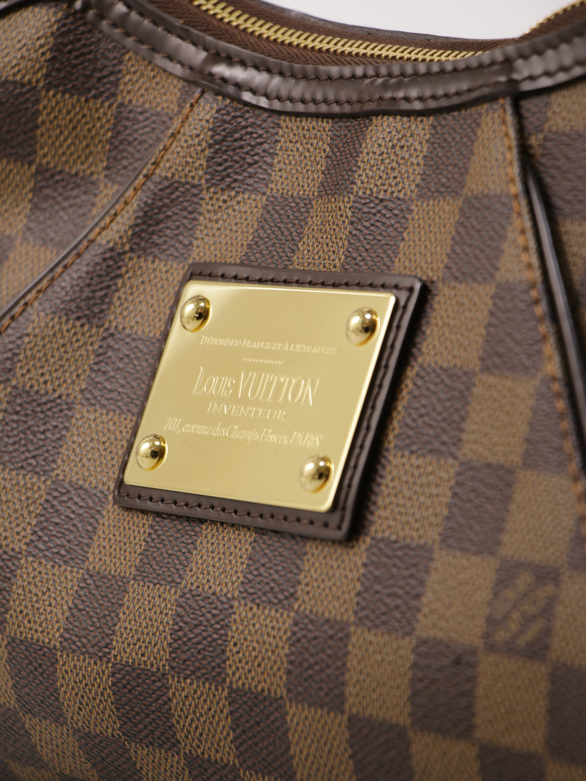 Louis Vuitton Thames PM
