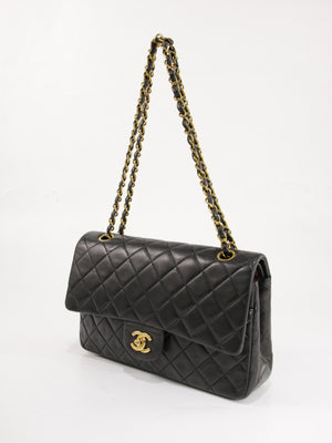 Medium Classic Flap