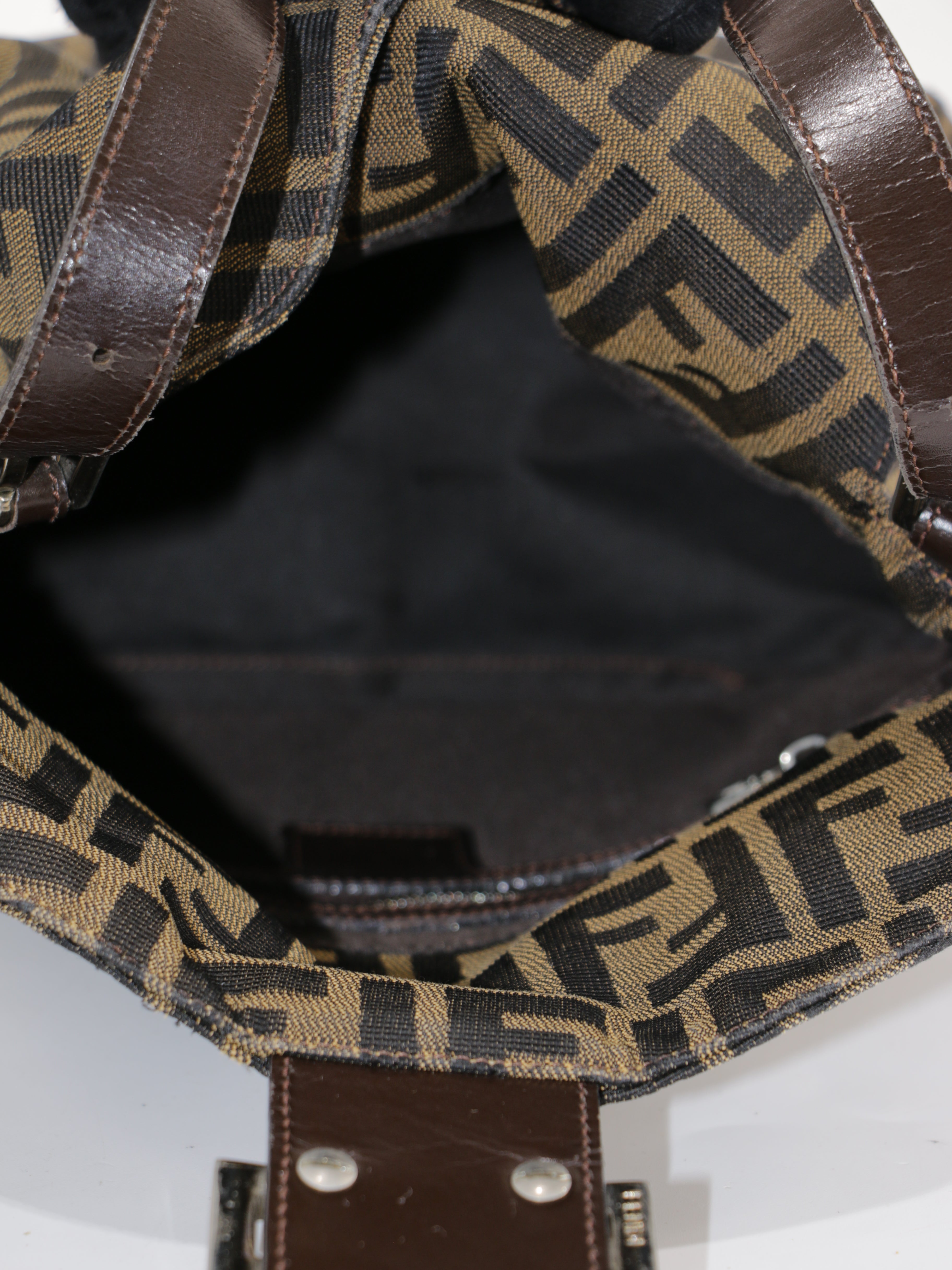 Double Flap Mamma