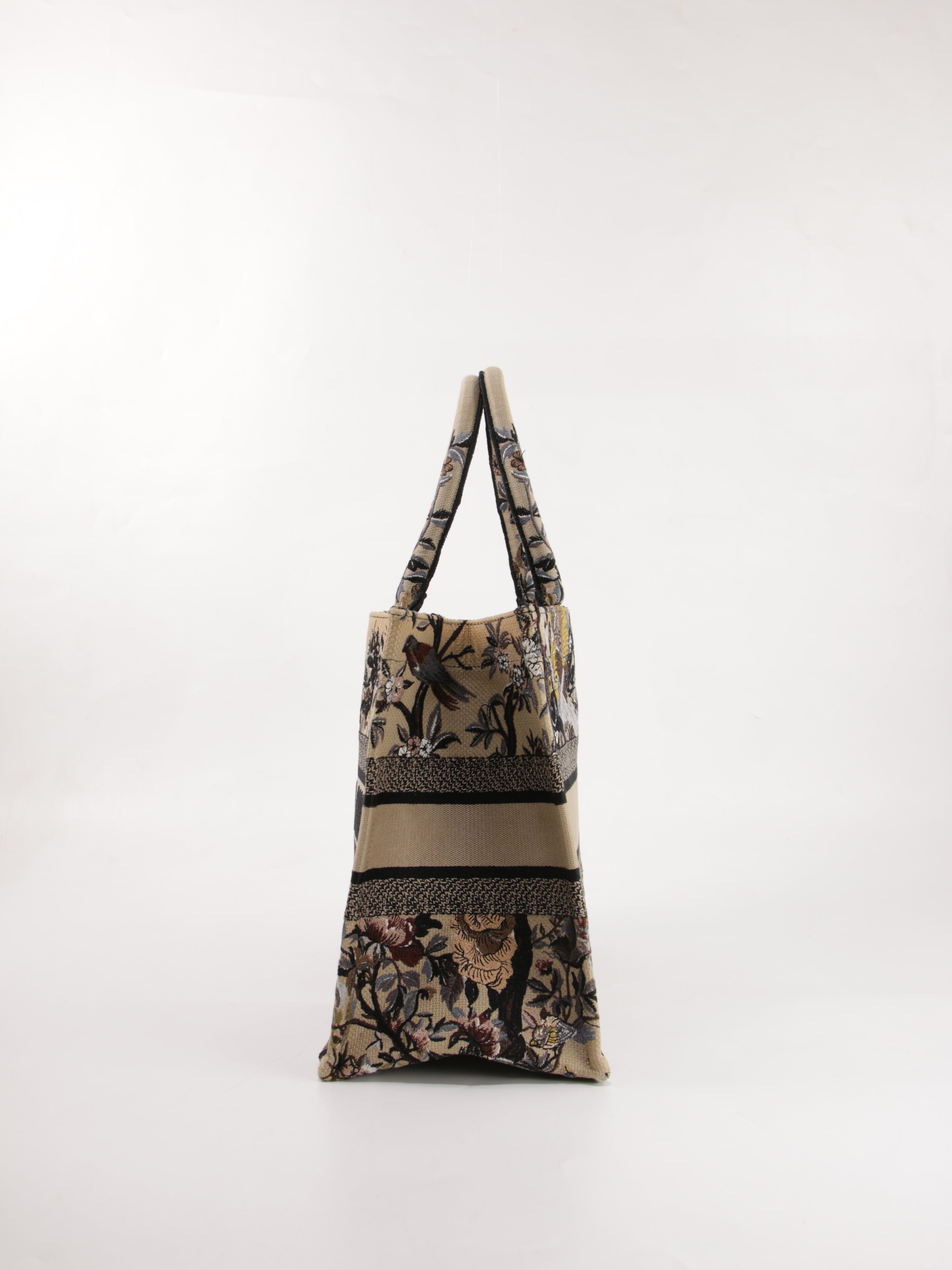 Medium Book Tote