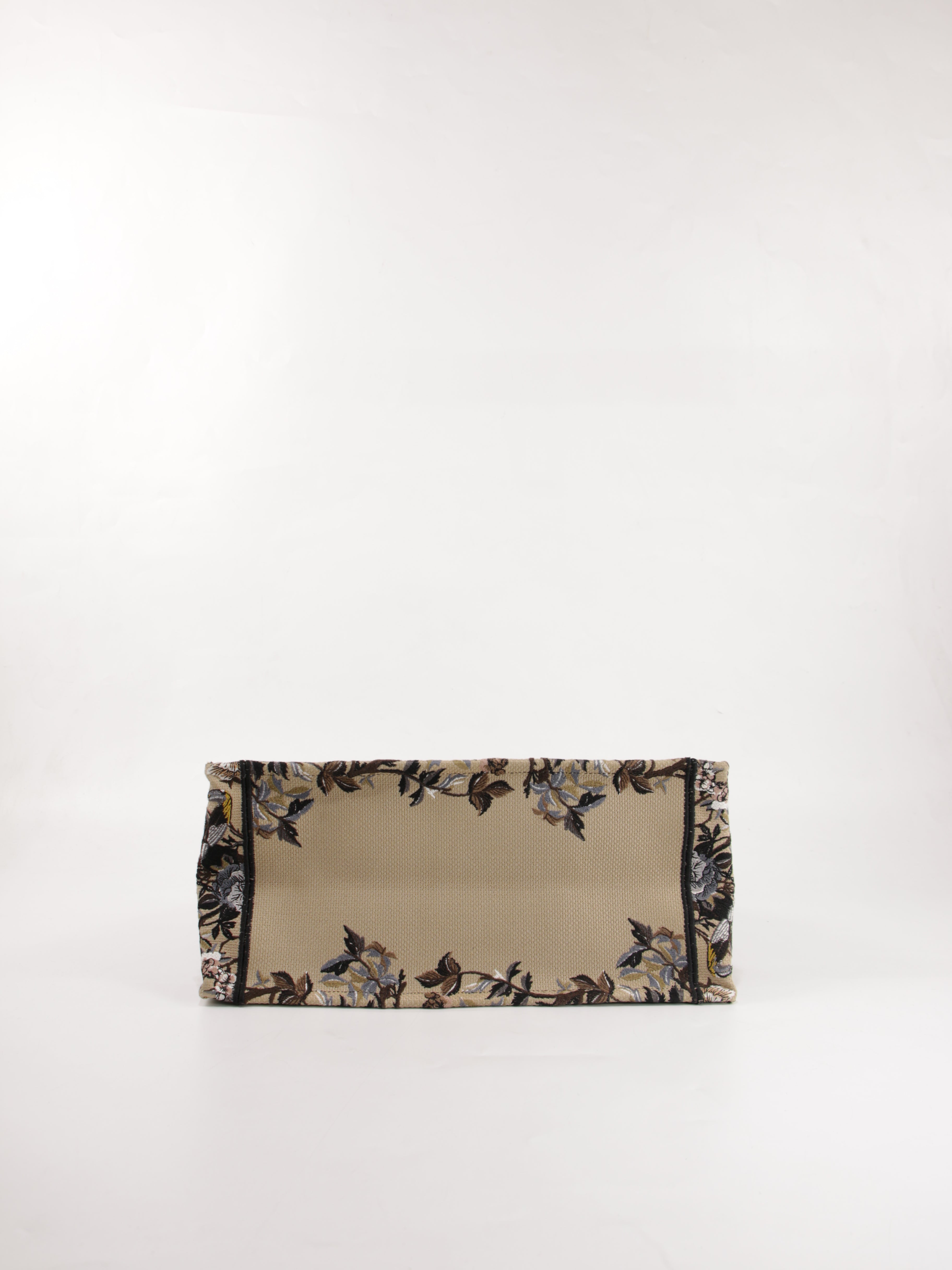 Medium Book Tote