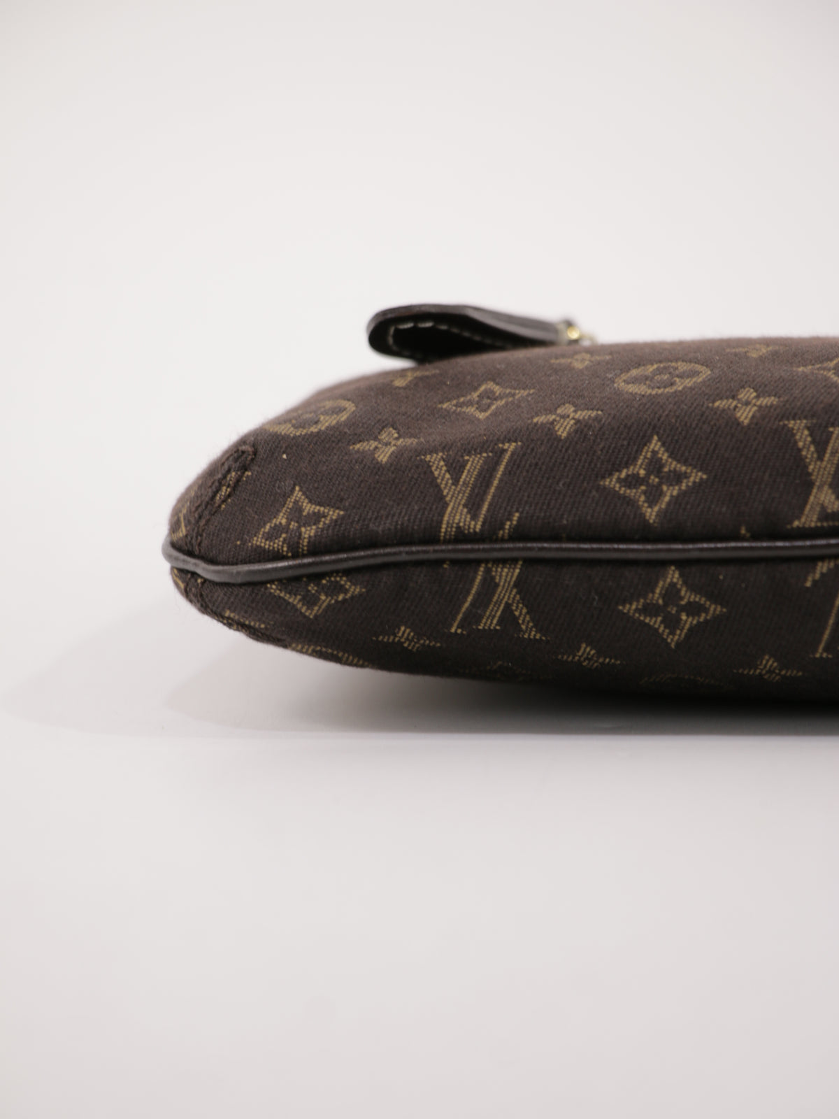 Louis Vuitton Mini Accessories Pochette