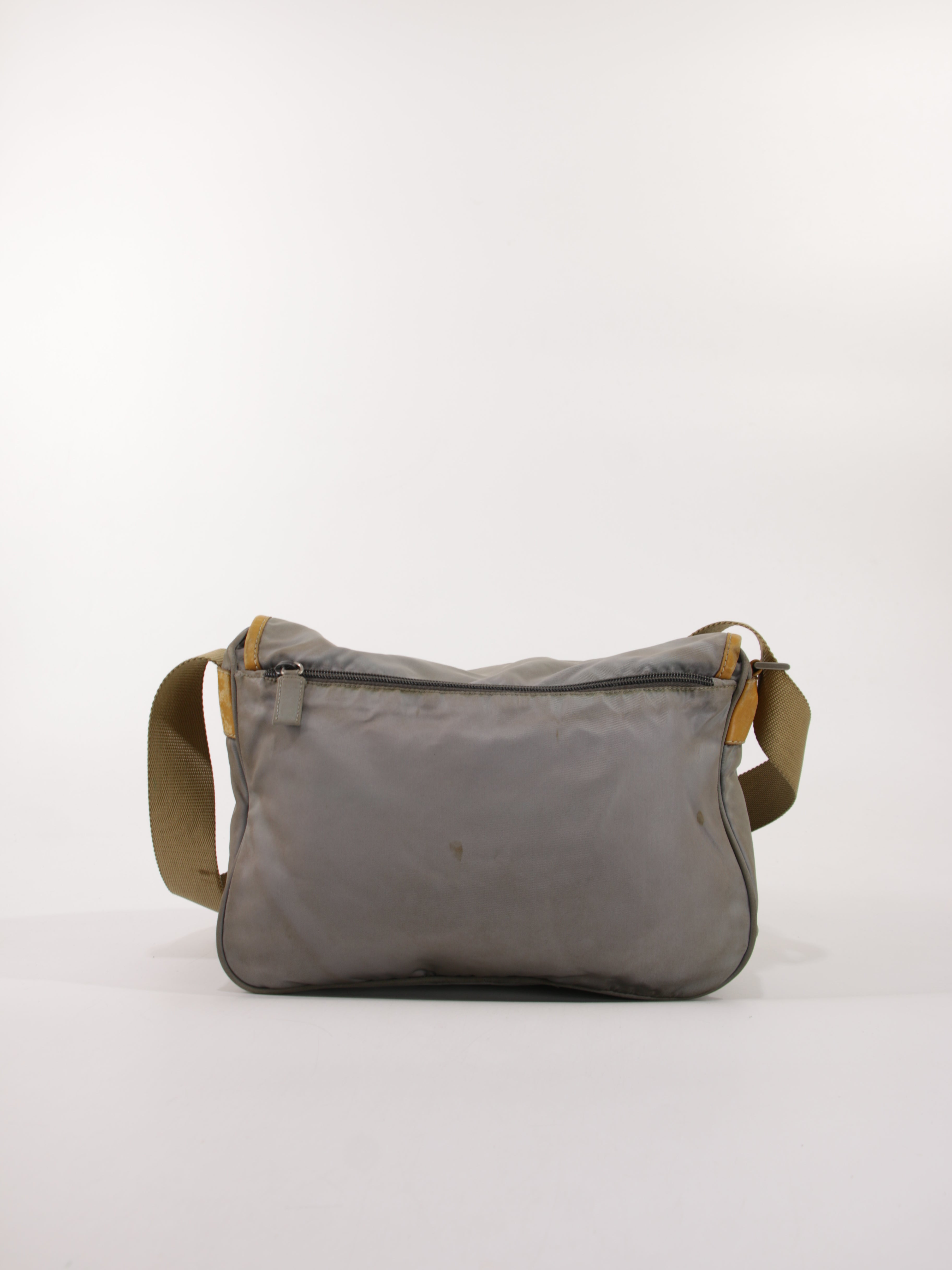 Double Buckle Messenger