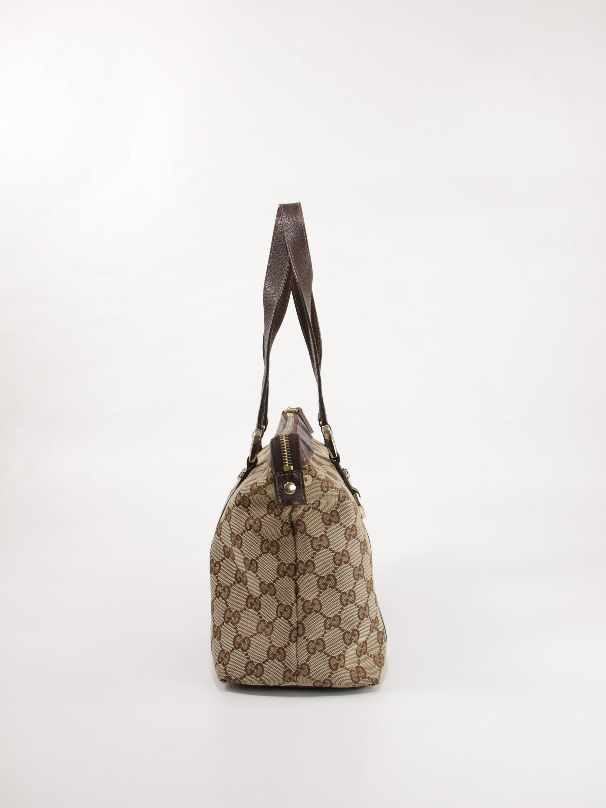 Abbey zip tote