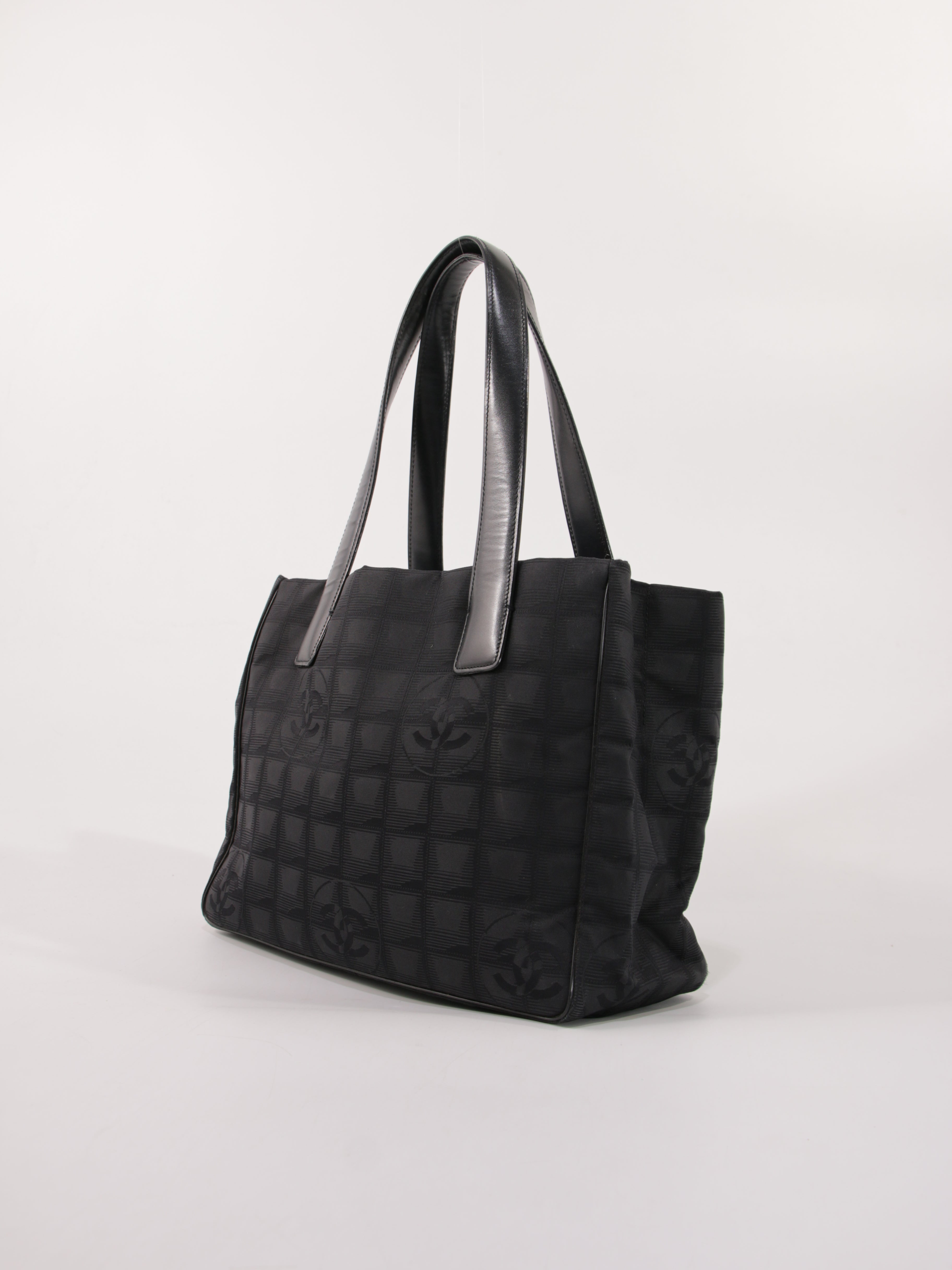 Small New Travel Line Tote