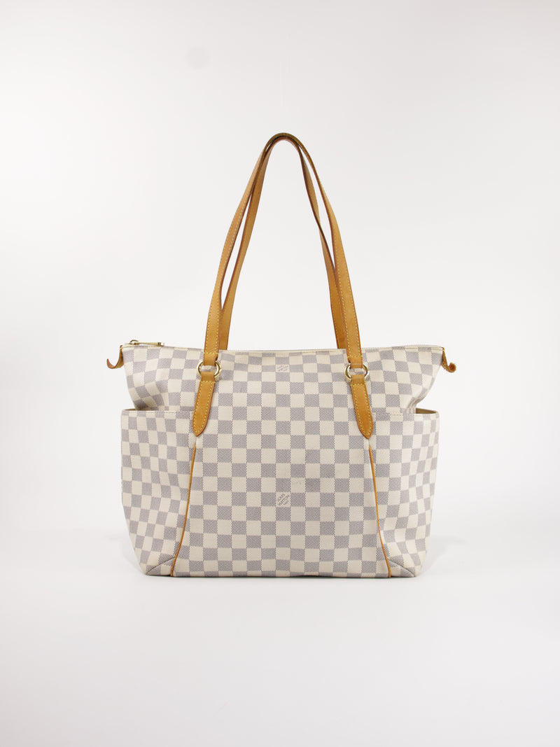 LOUIS VUITTON TOTALEMENT MM