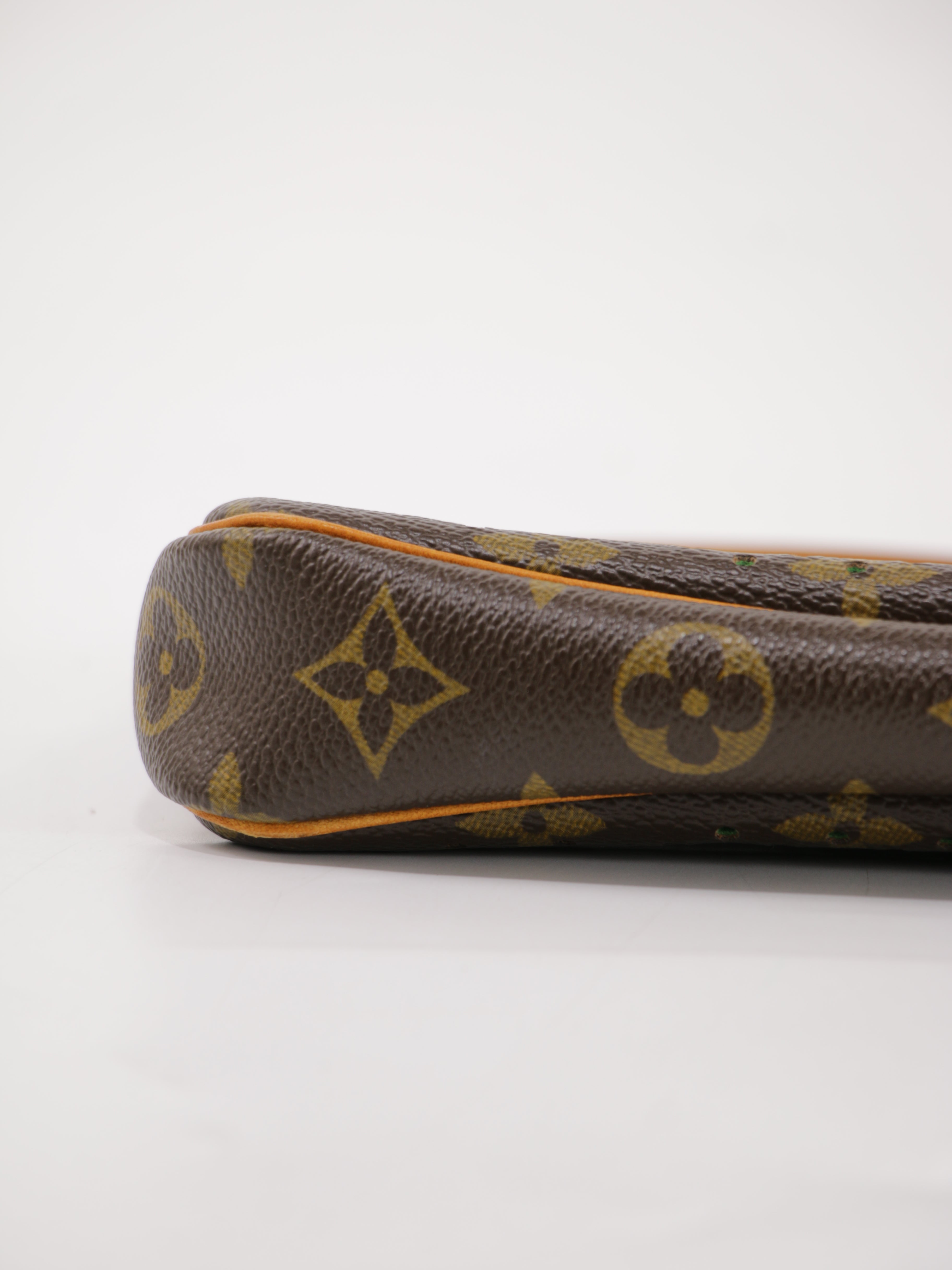 Accessories Pochette