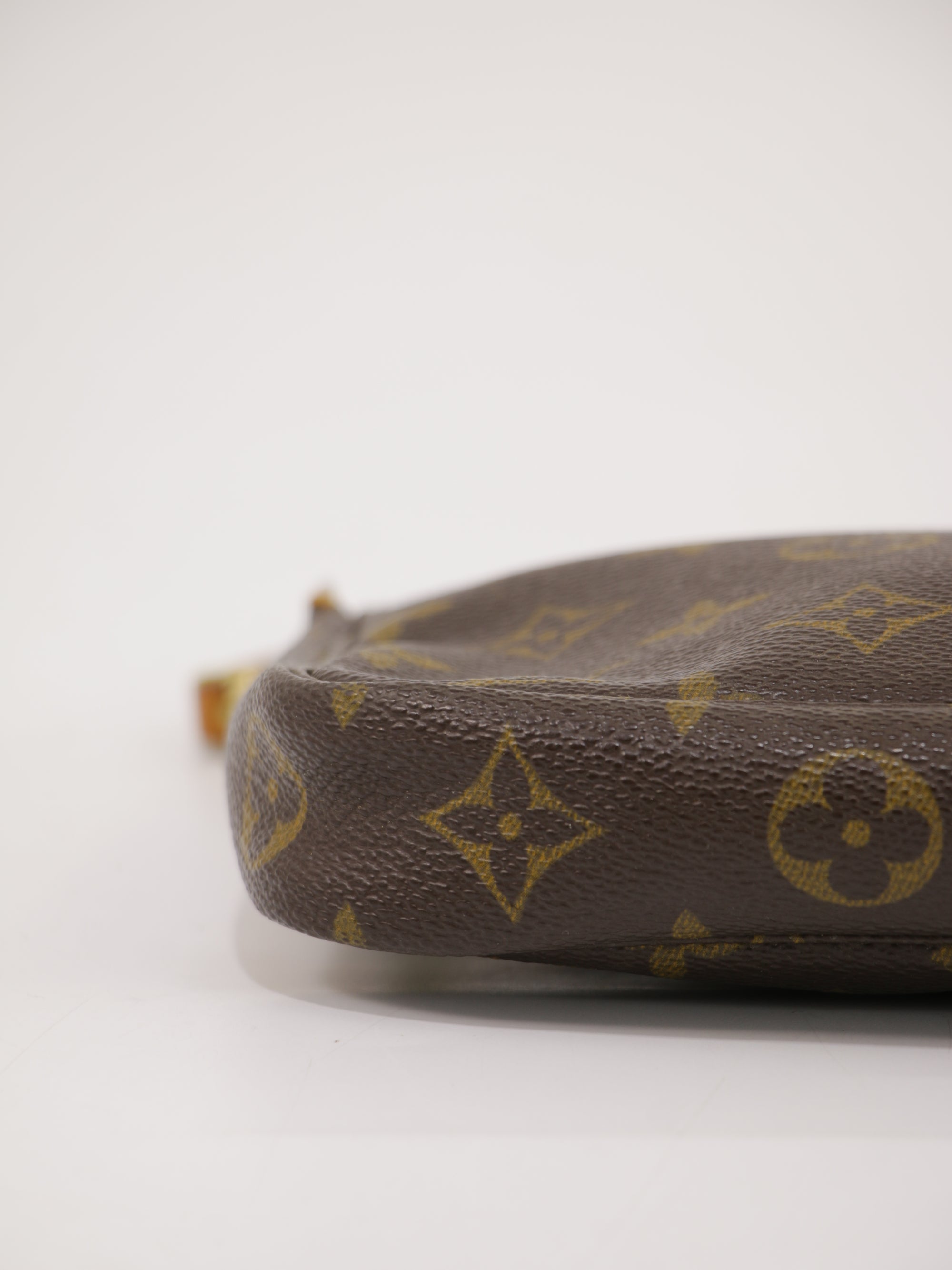 Accessories pochette