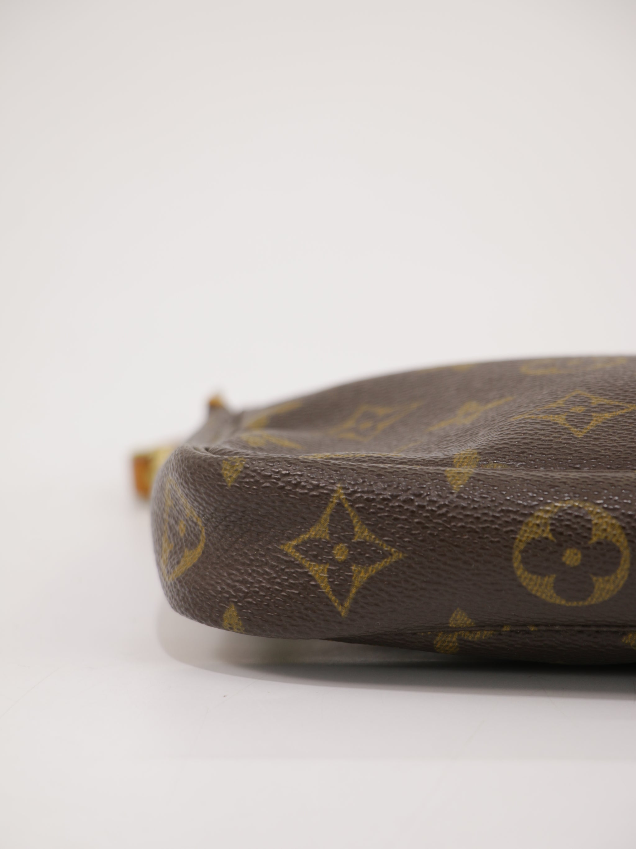 Accessories pochette