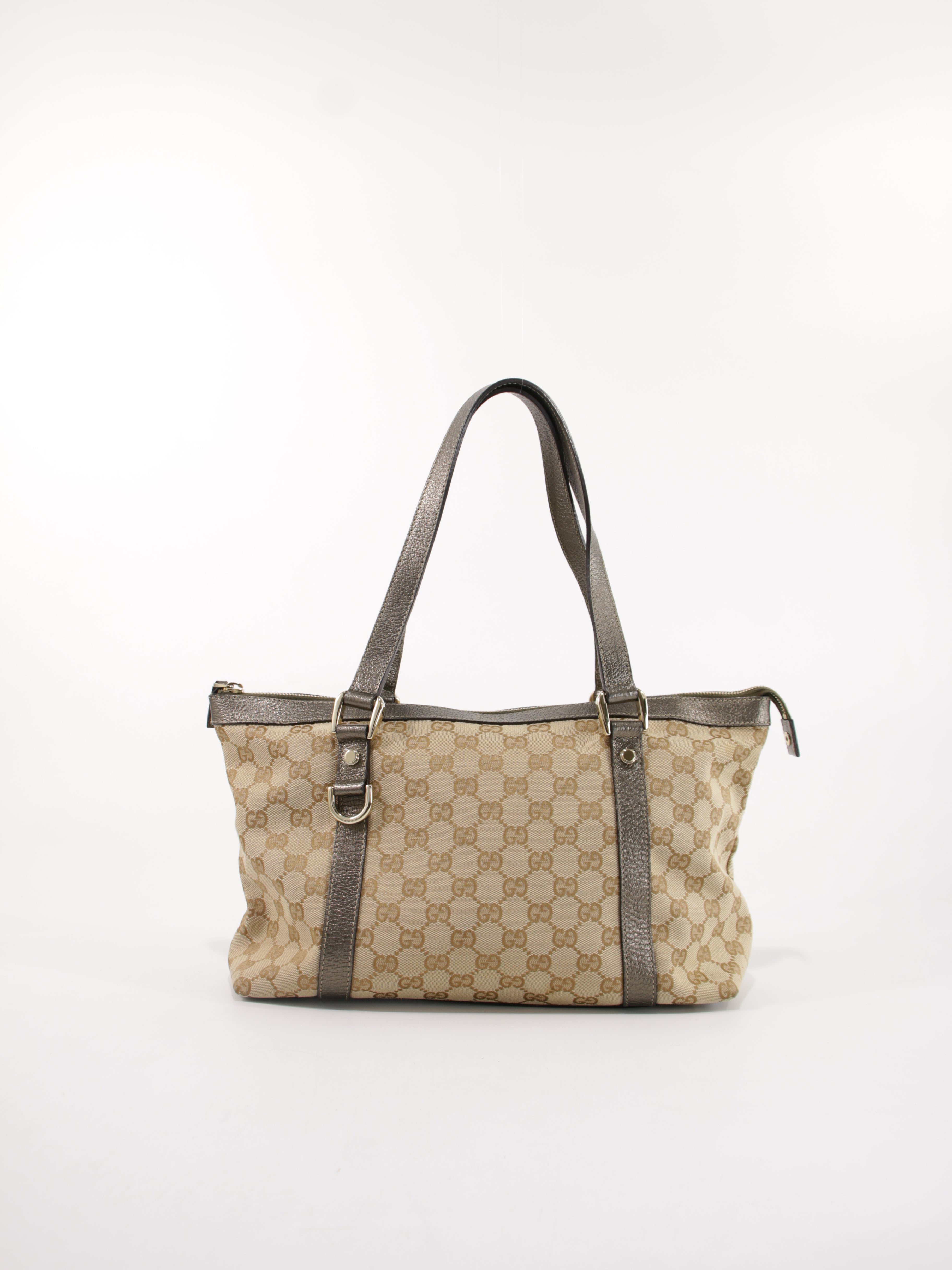 Abbey Zip Tote