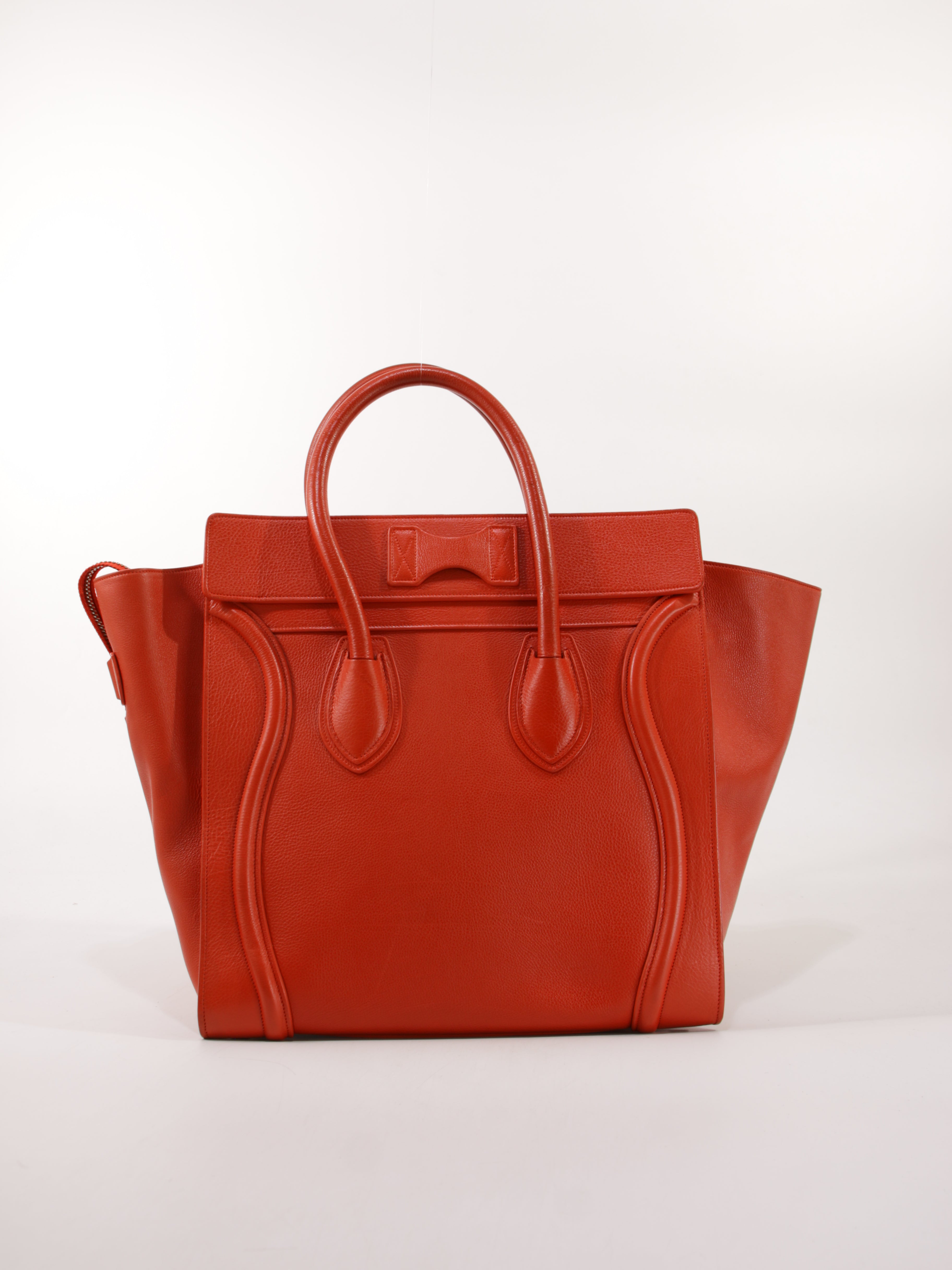 Medium Luggage