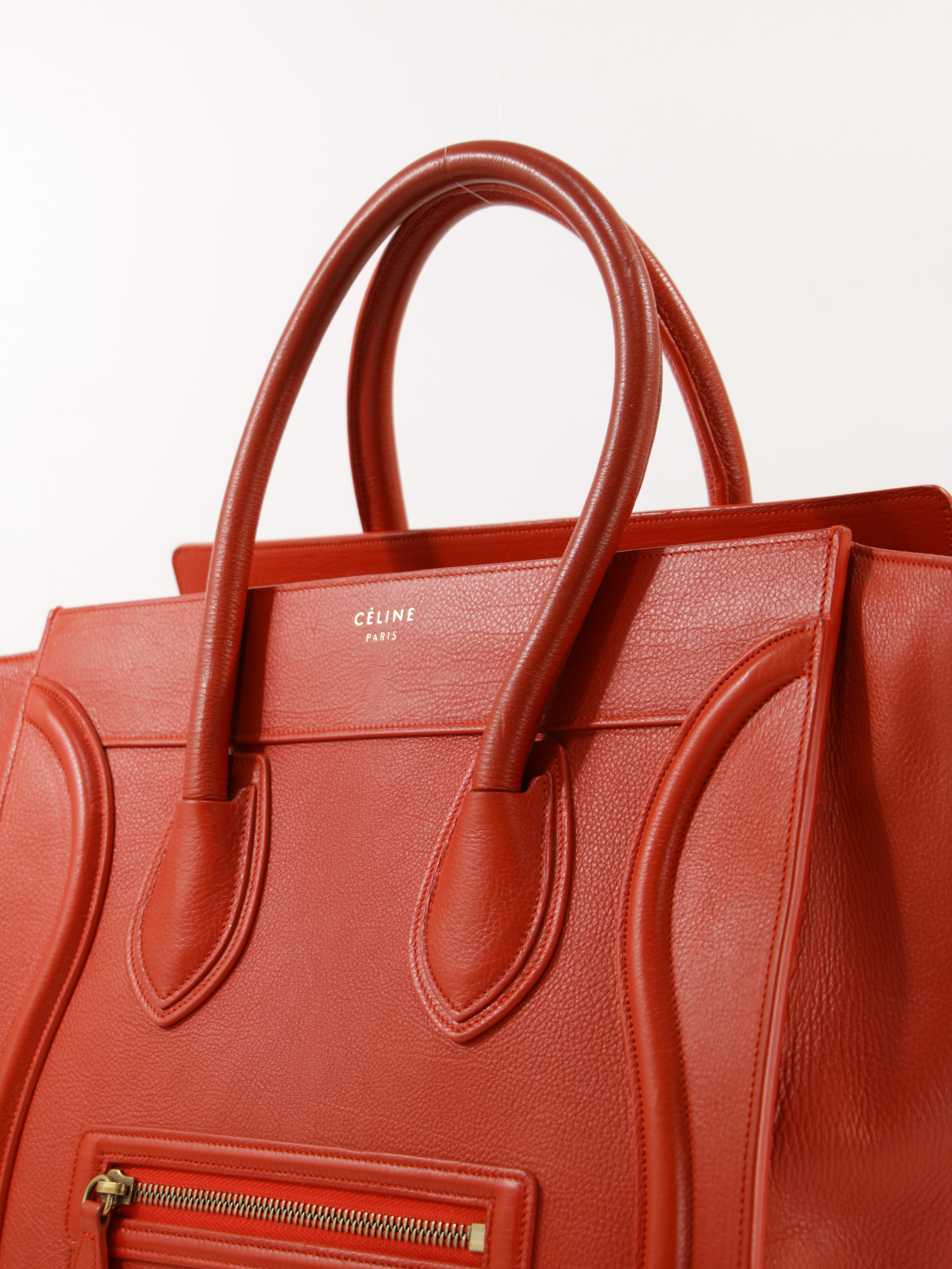 Medium Luggage