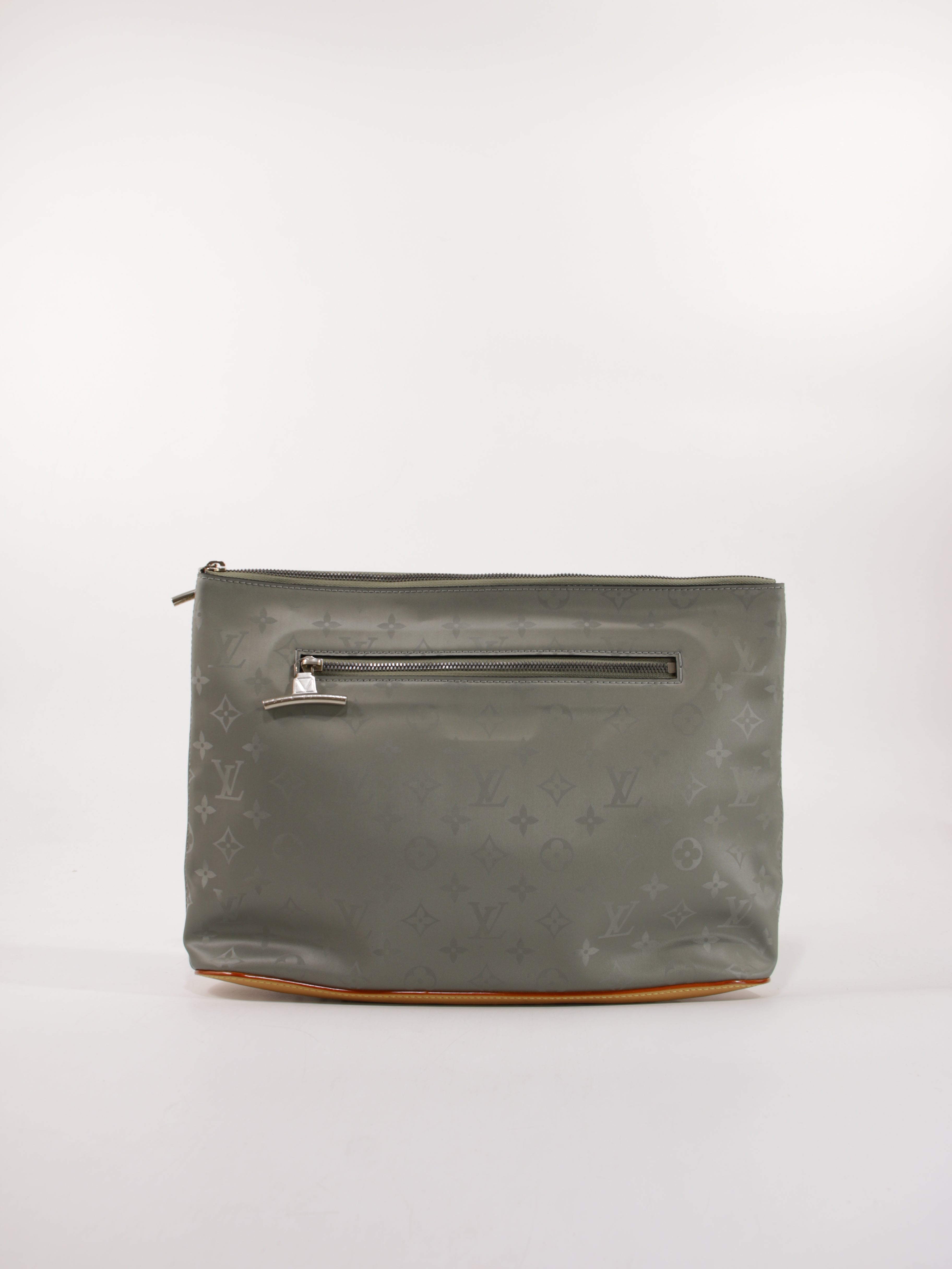 Pouch