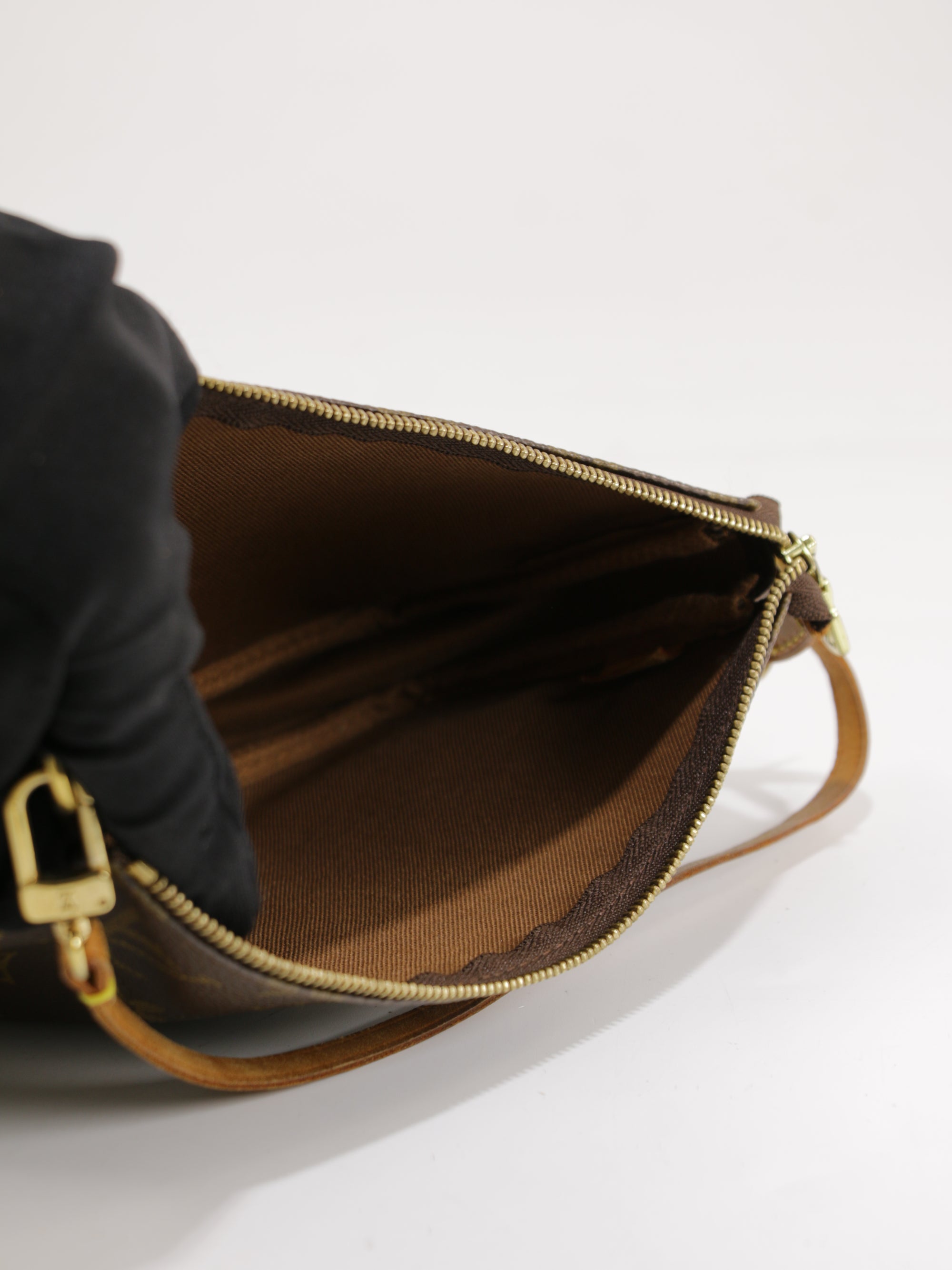 Accessories pochette