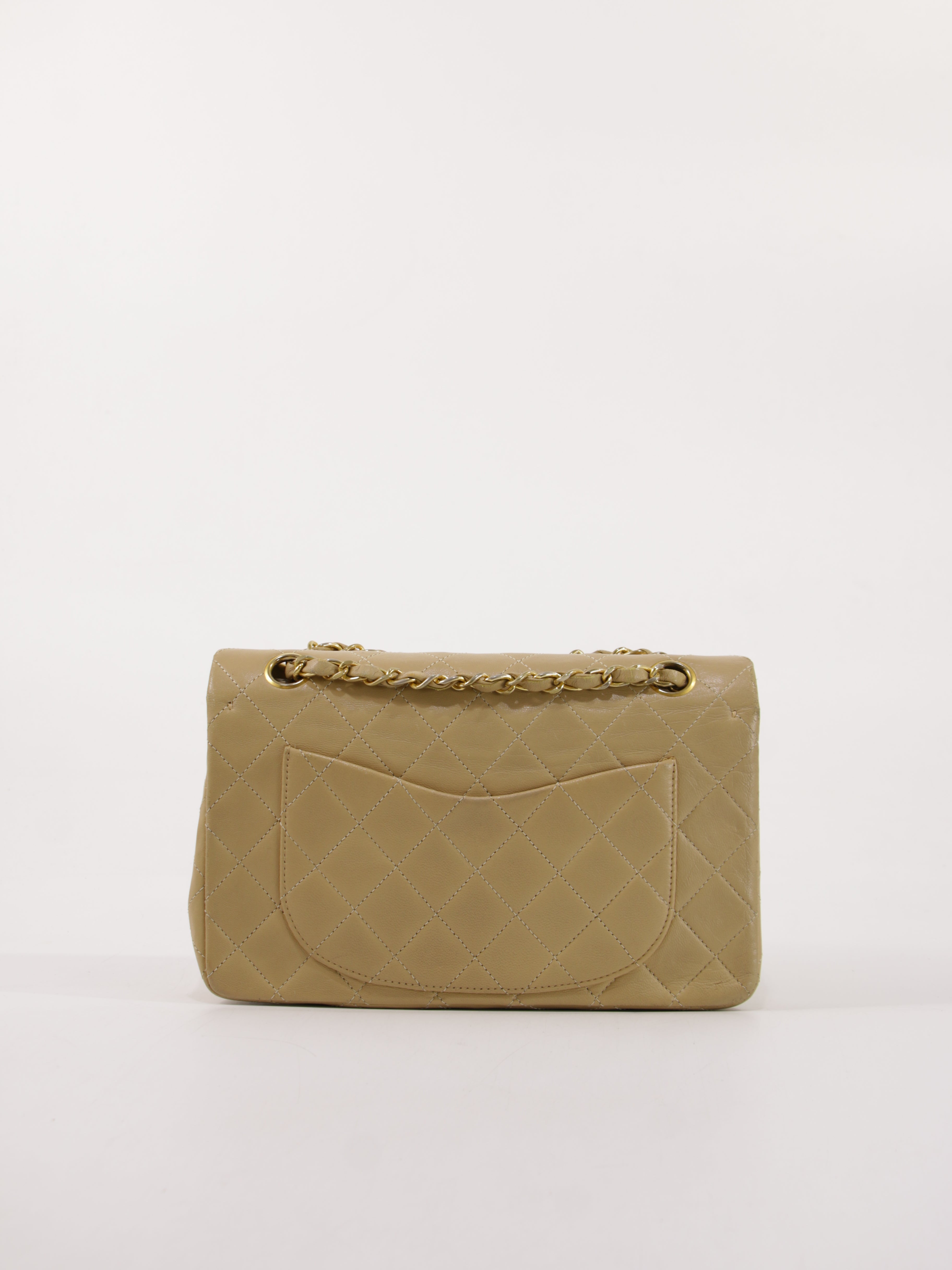 Small Classic Flap