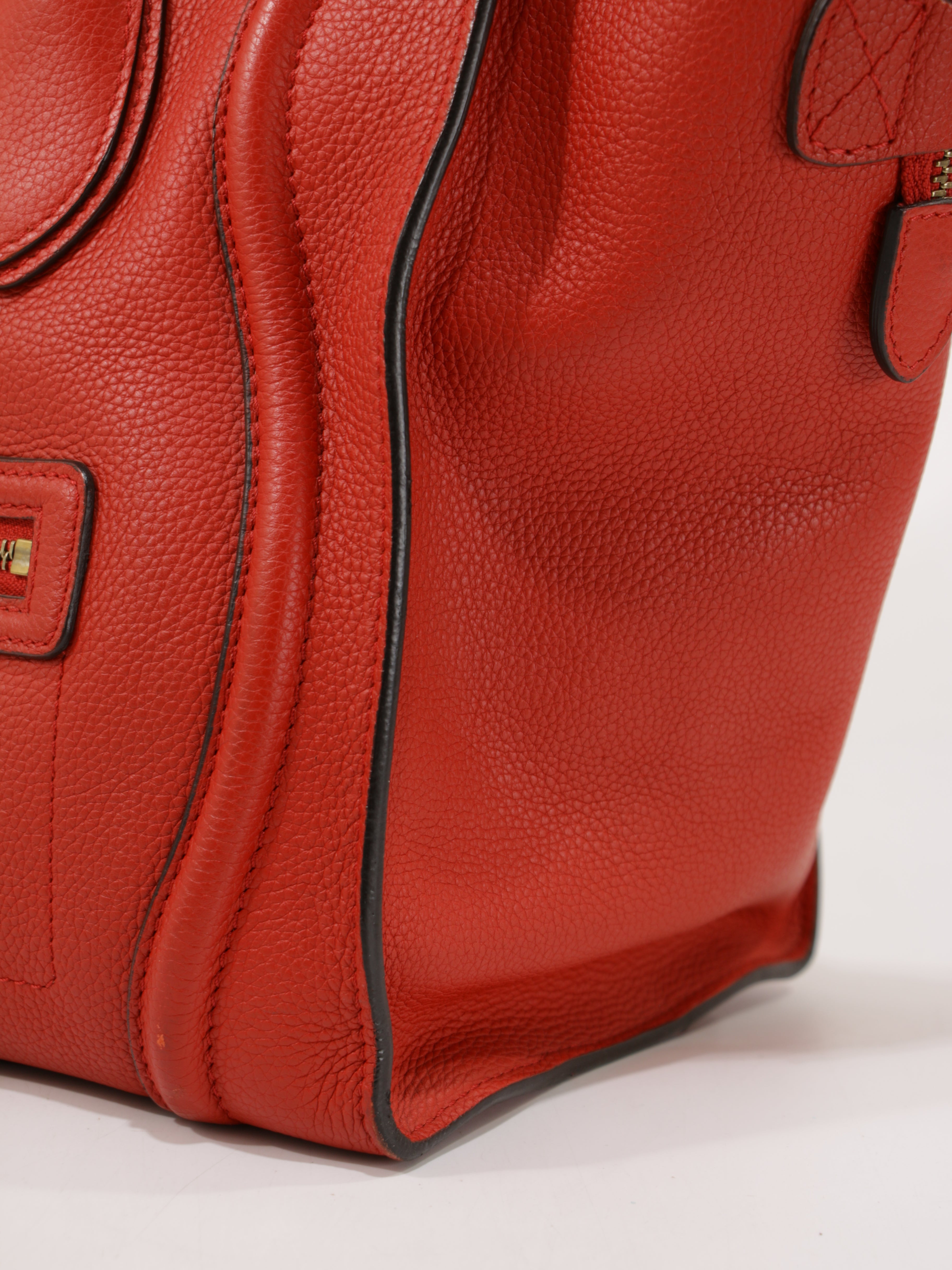 Medium Luggage