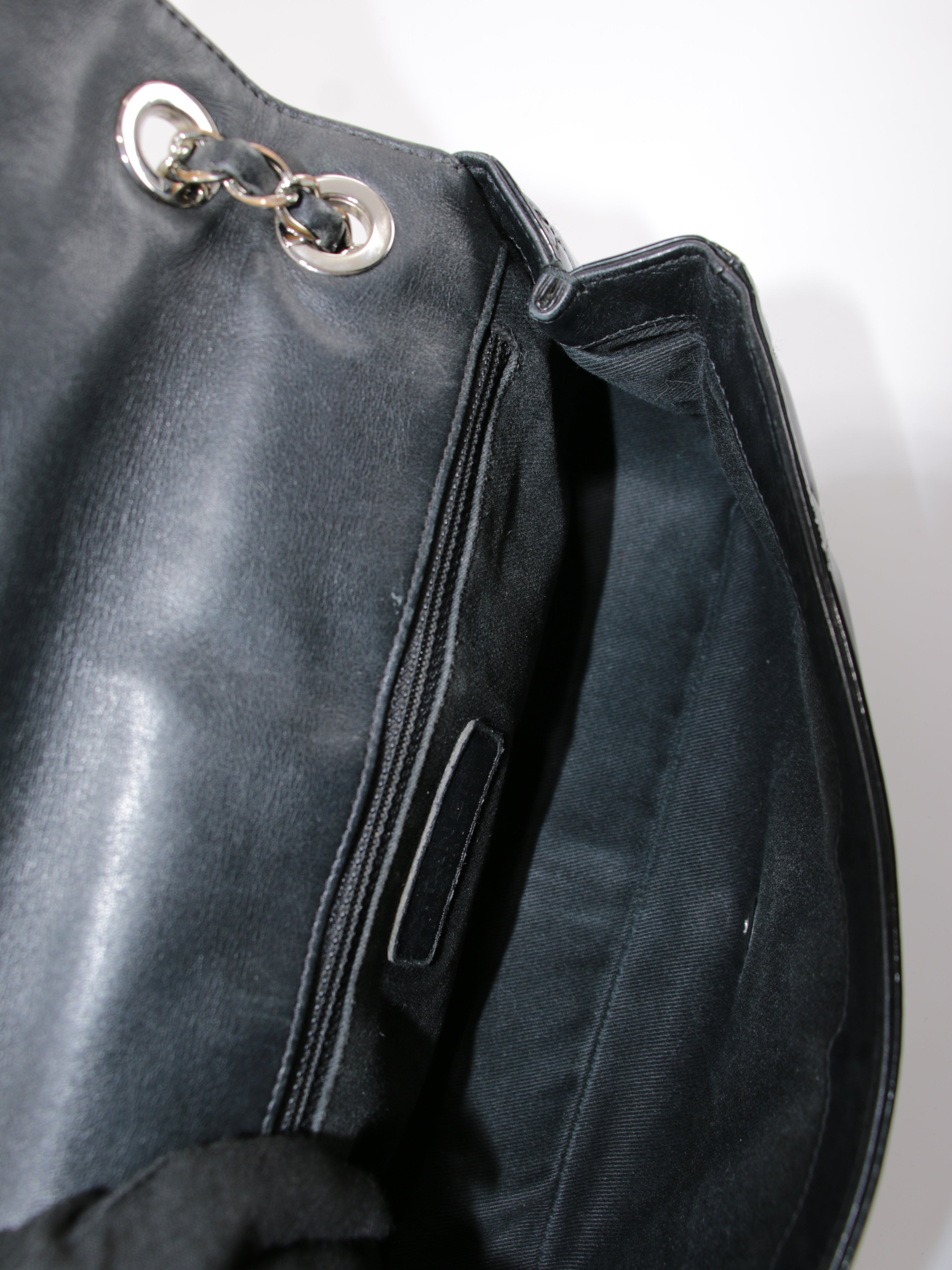 Medium Single Flap