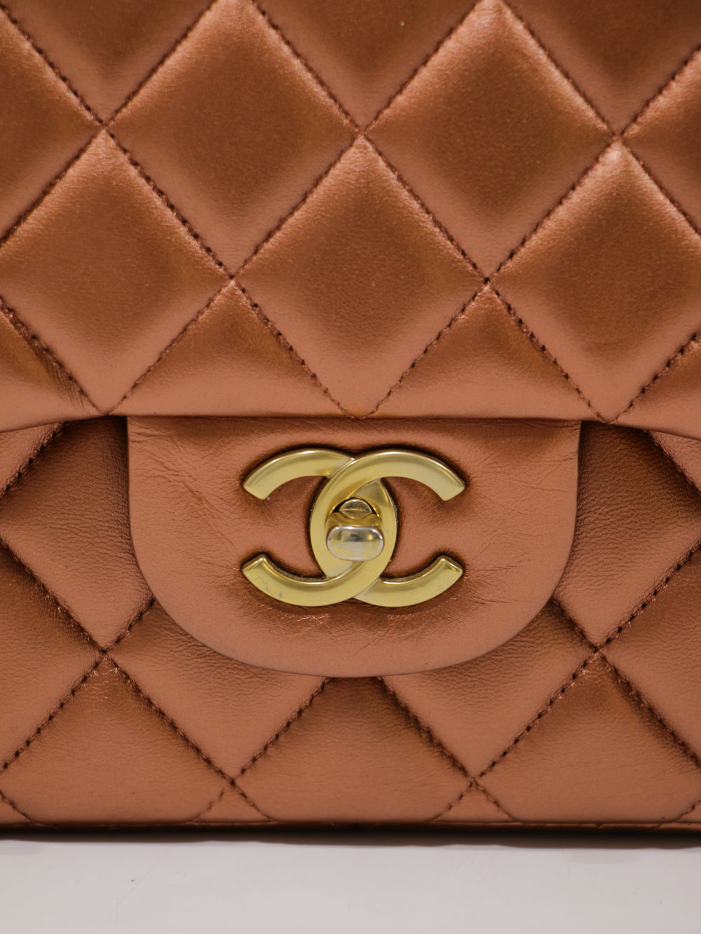 Jumbo Classic Flap