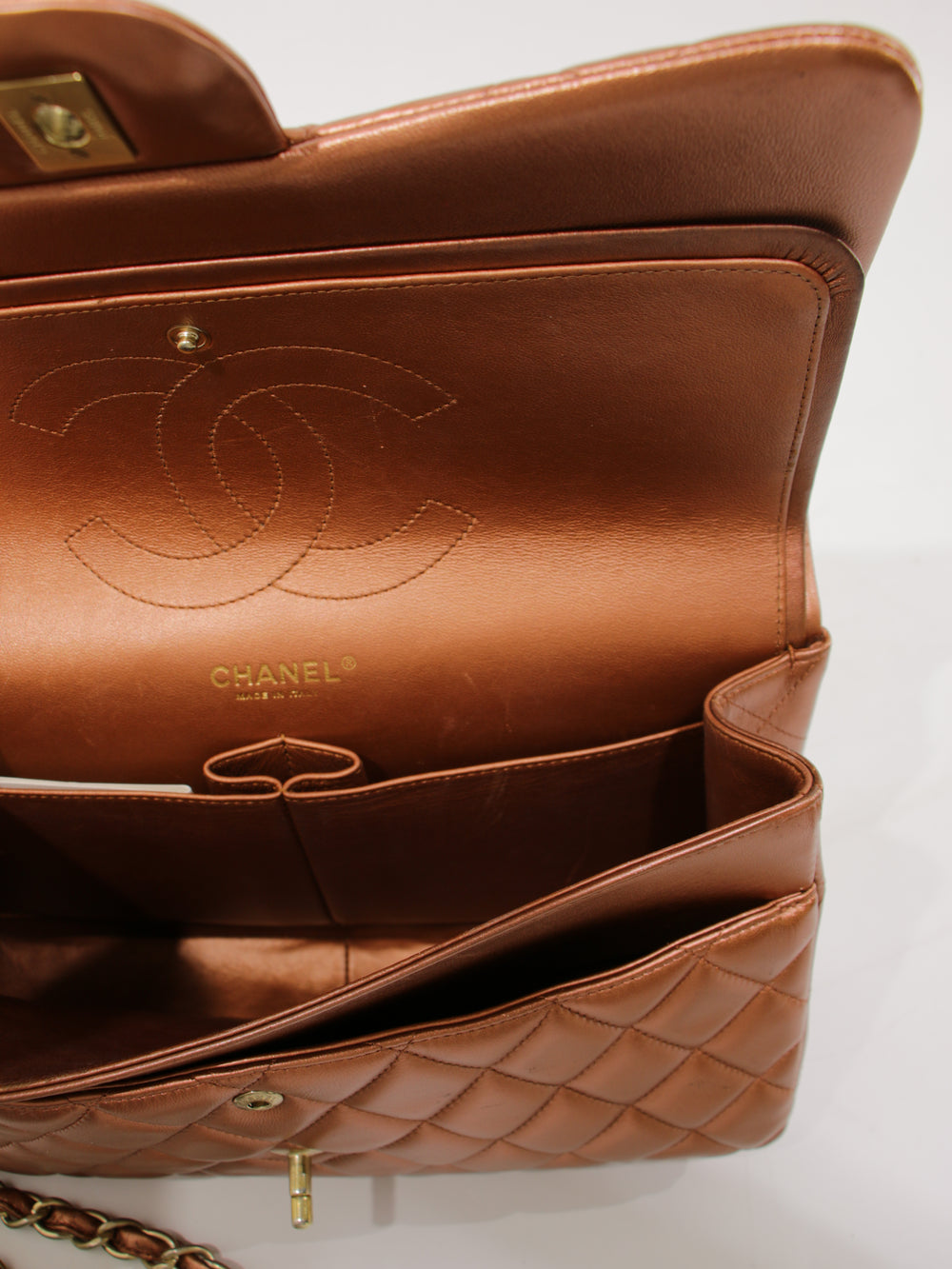 Jumbo Classic Flap