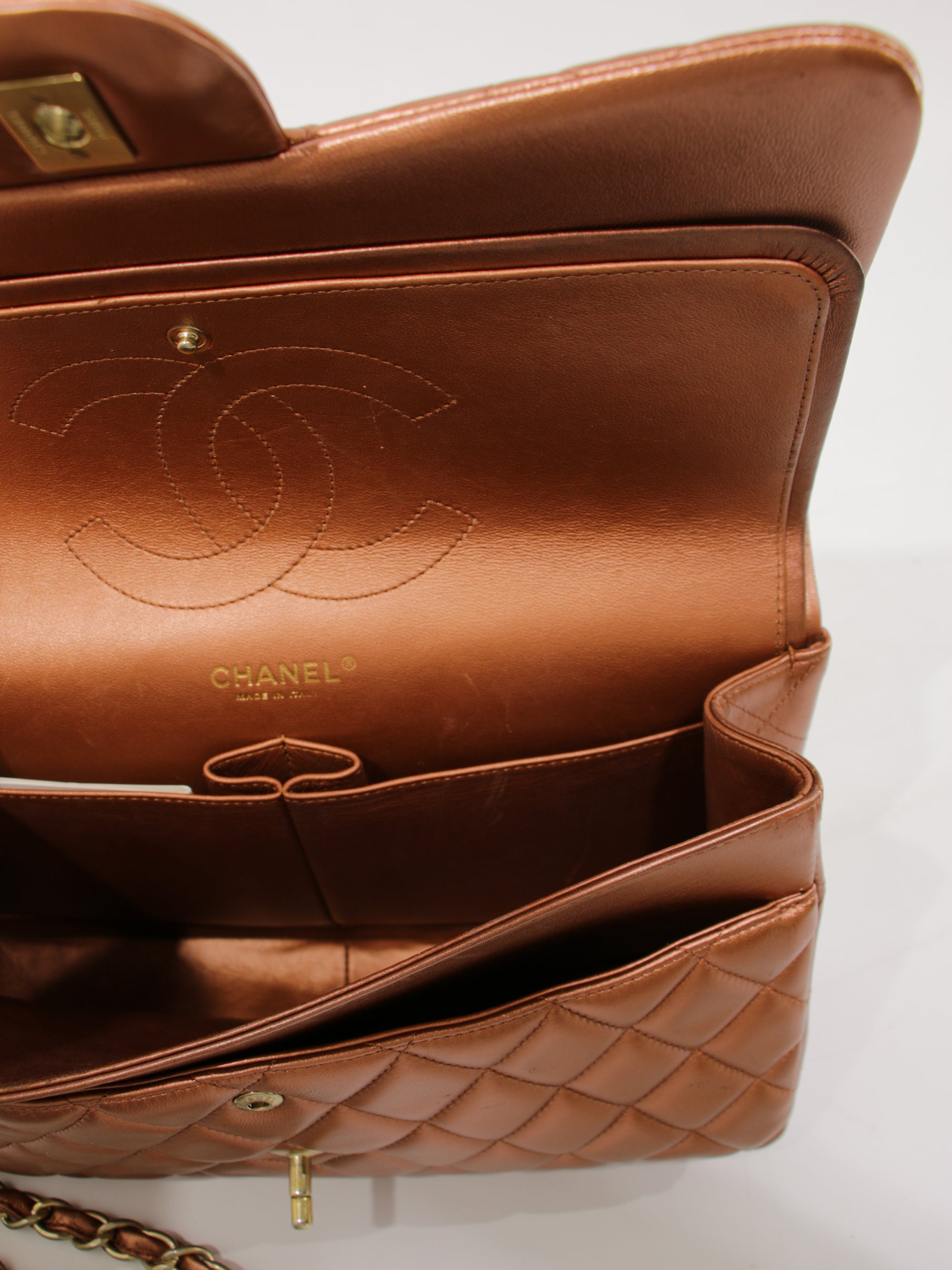 Jumbo Classic Flap
