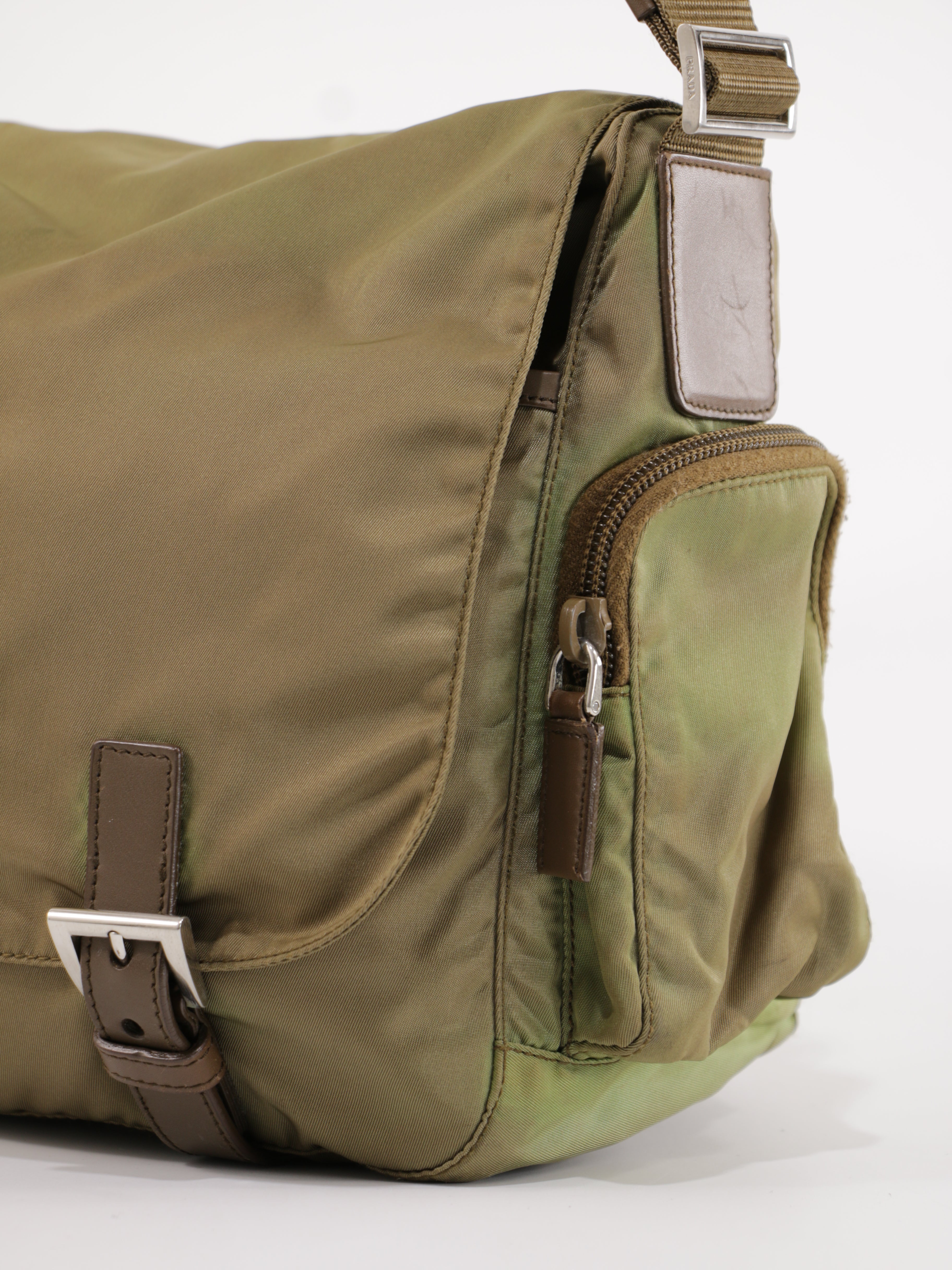 Double Buckle Messenger