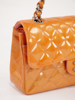 Small Classic Flap