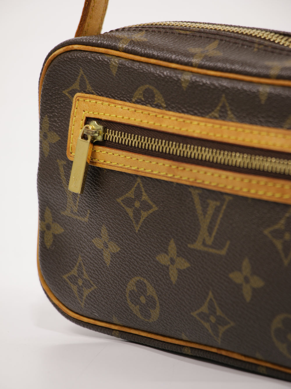 Pochette Cite
