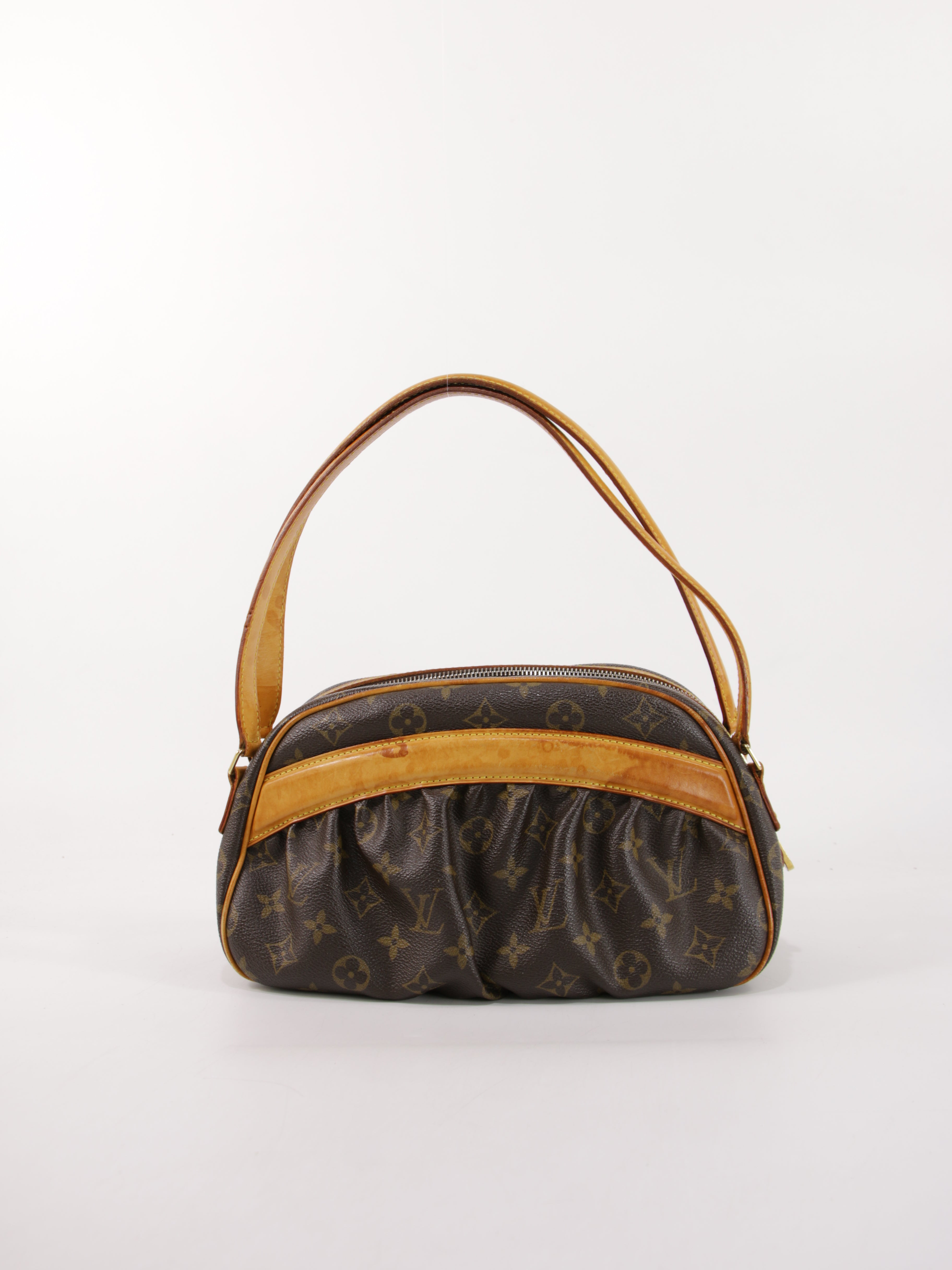 Louis Vuitton Clara PM