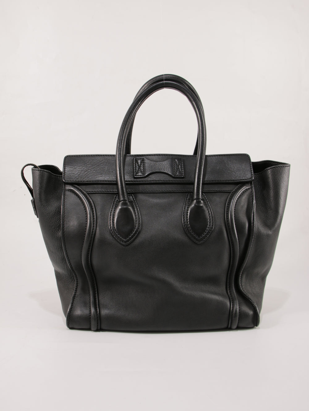 Medium luggage