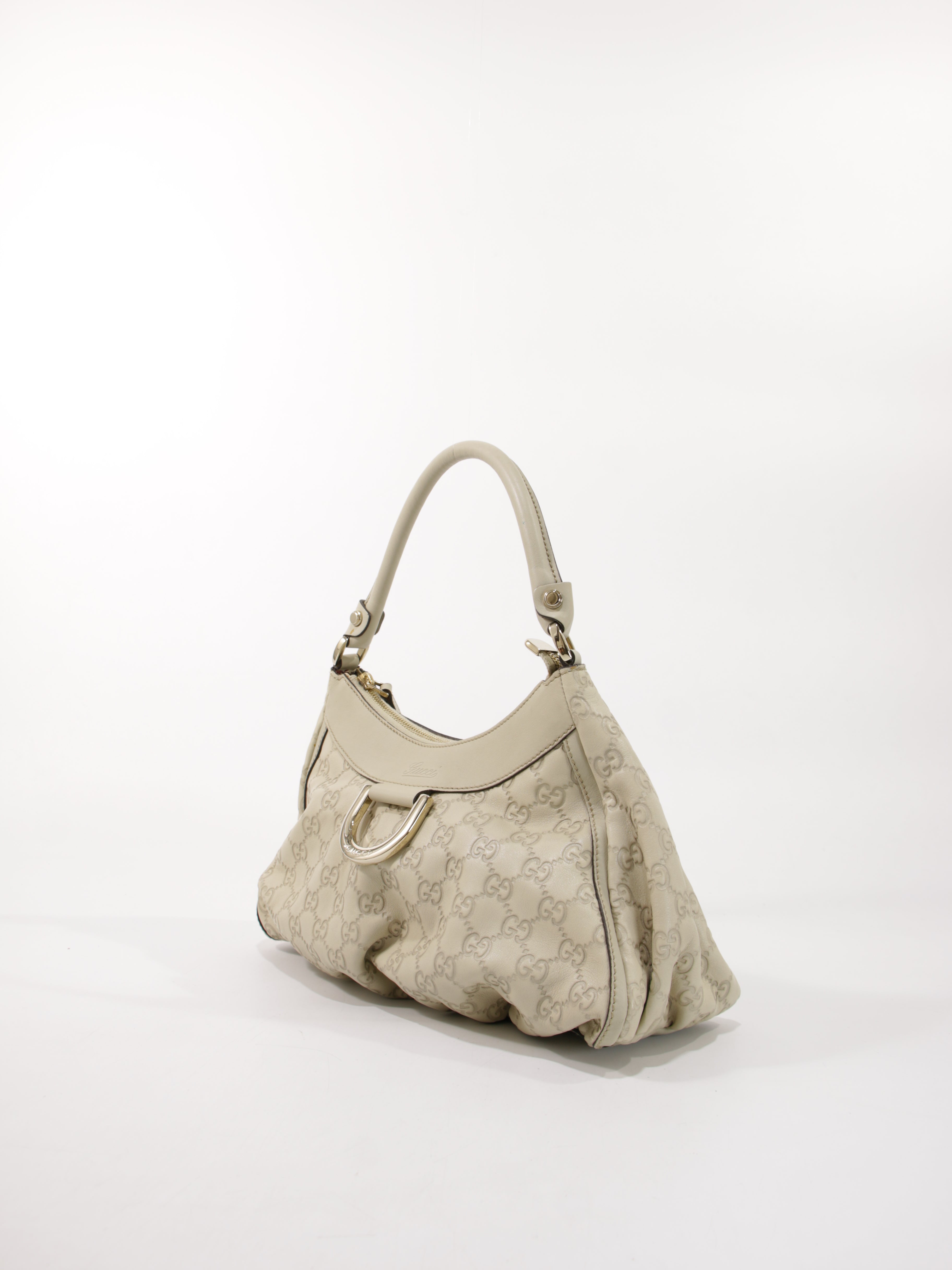 Abbey D-Ring Small