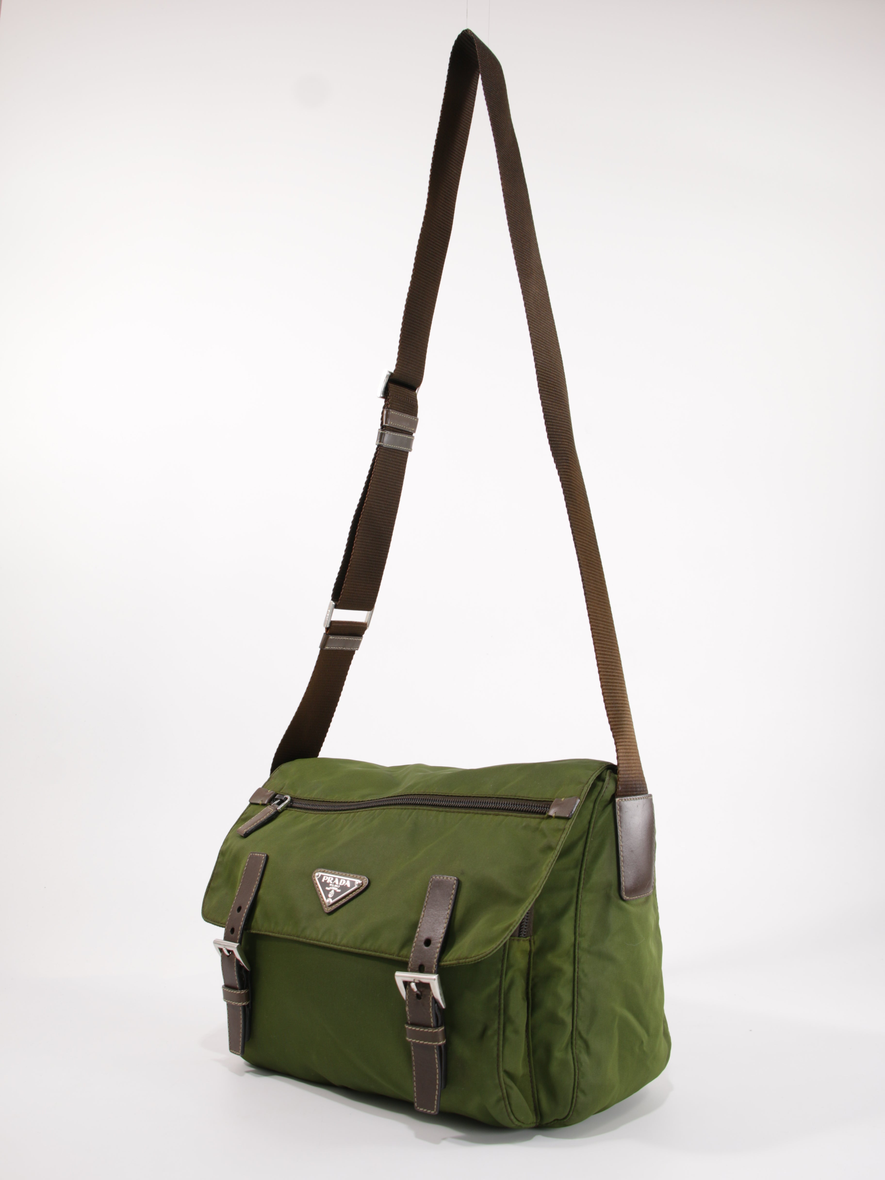 Double Buckle Messenger