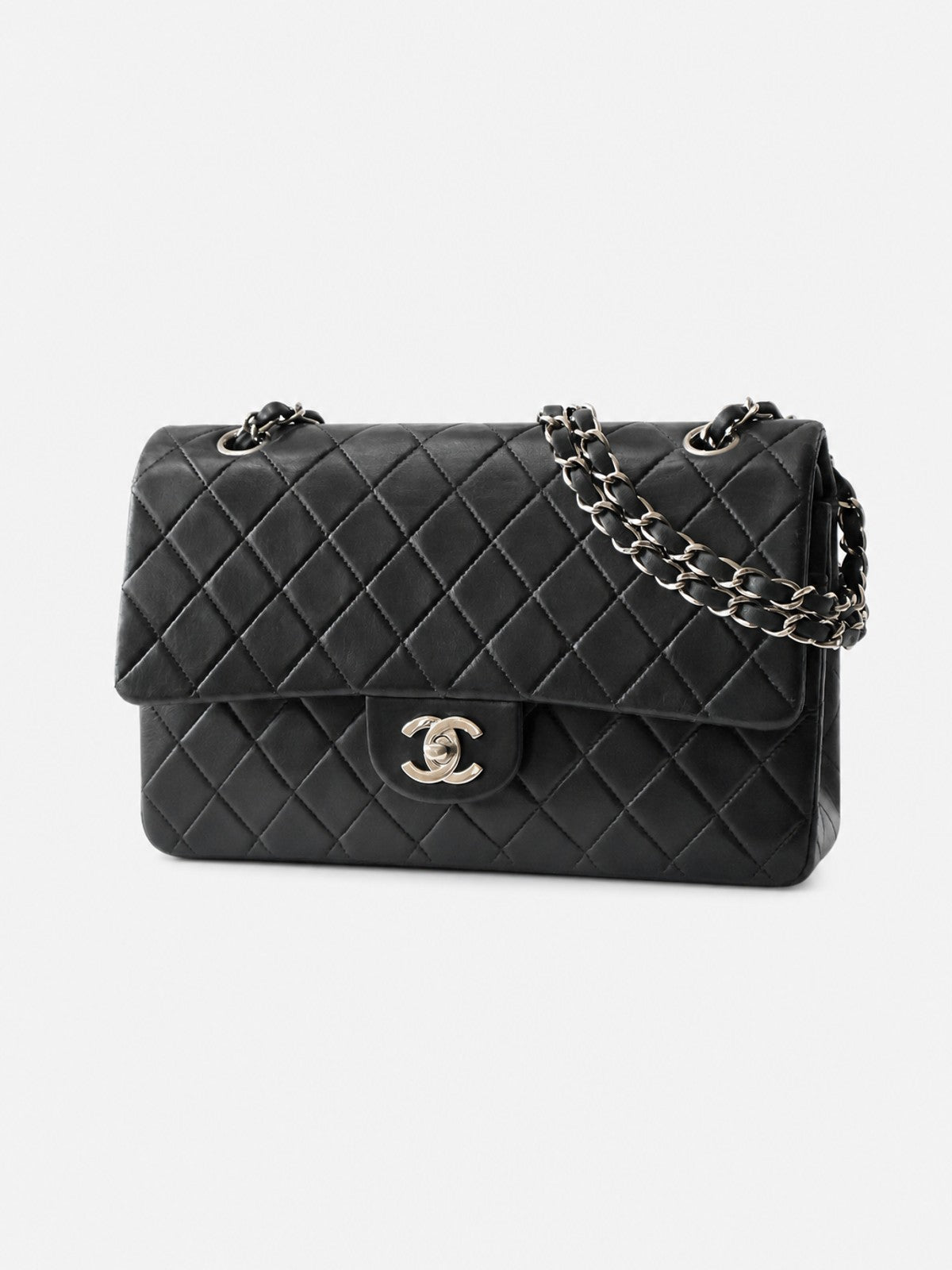 Medium Classic Flap