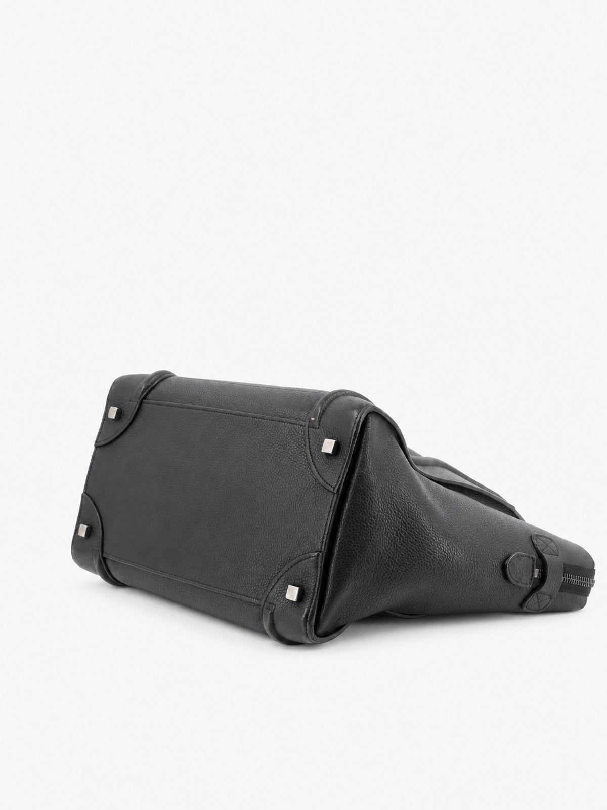 Medium Luggage