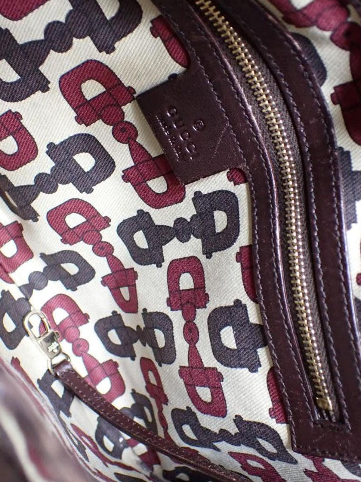 Gucci Shoulder Bag
