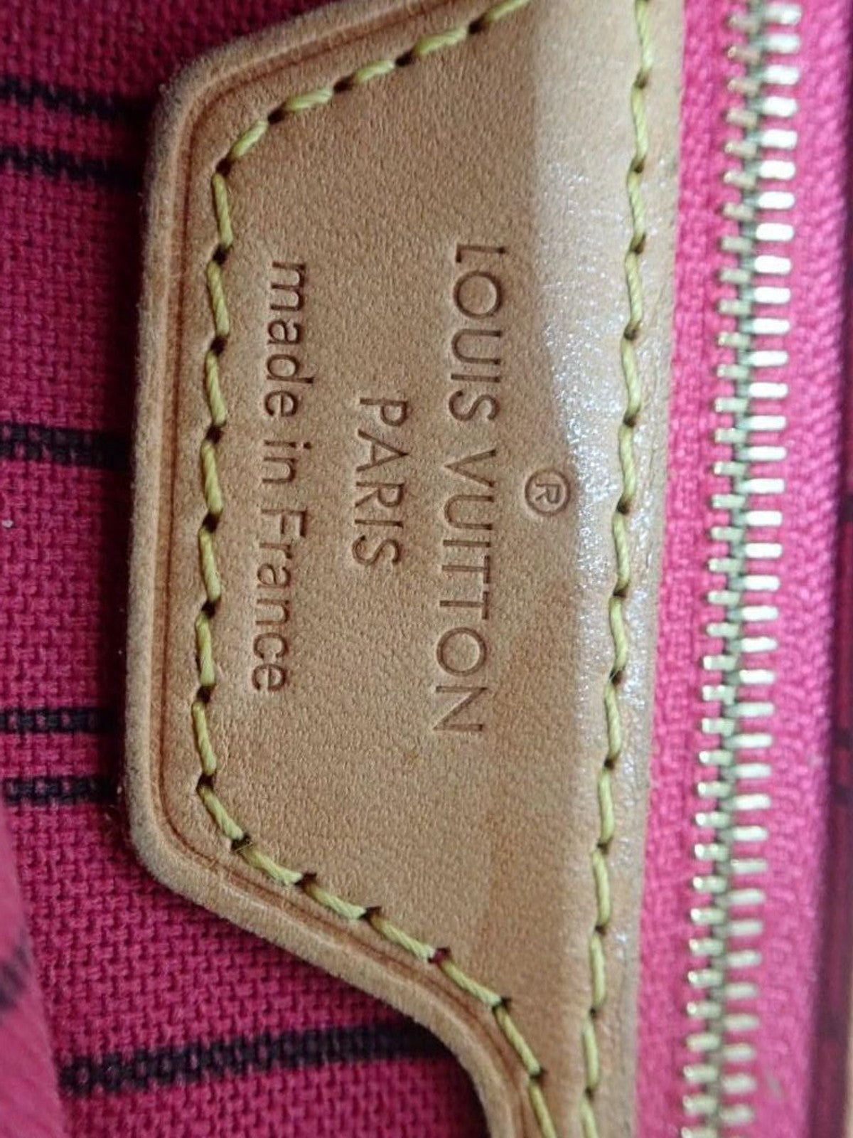 Louis Vuitton Neverfull PM