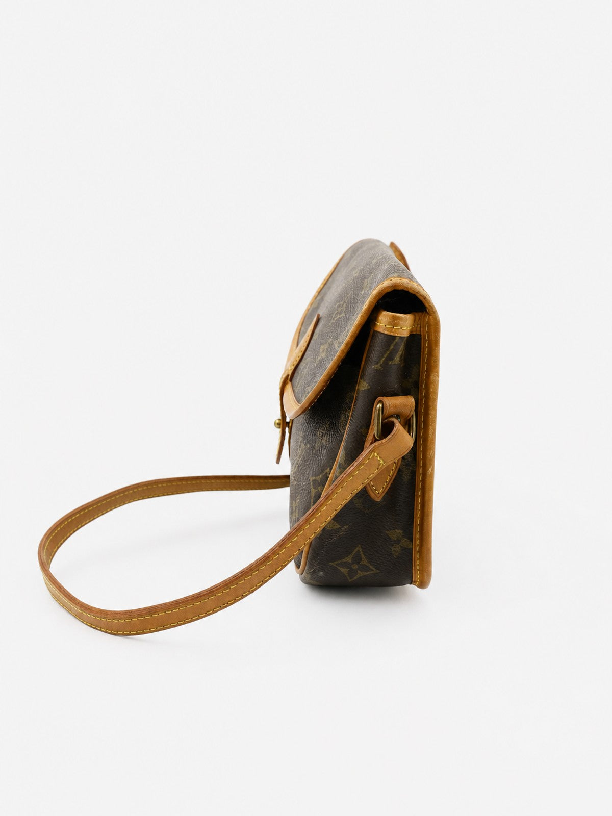 Louis Vuitton Gibeciere PM