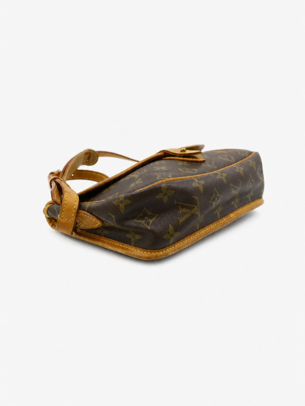 Louis Vuitton Gibeciere PM