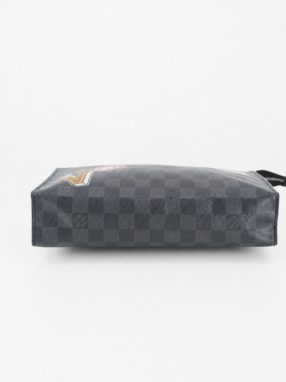 Louis Vuitton Pochette Voyage MM