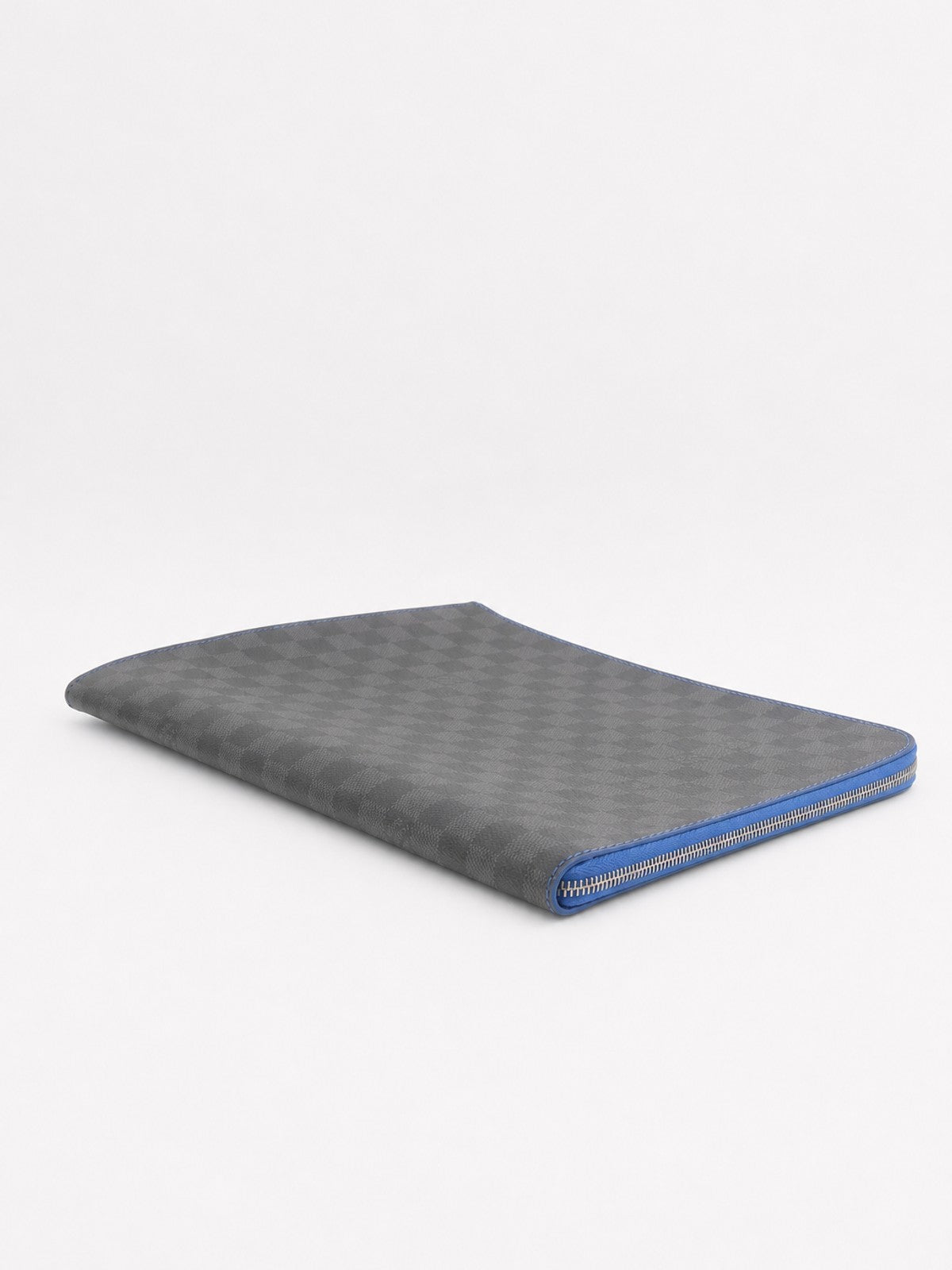Louis Vuitton Pouch