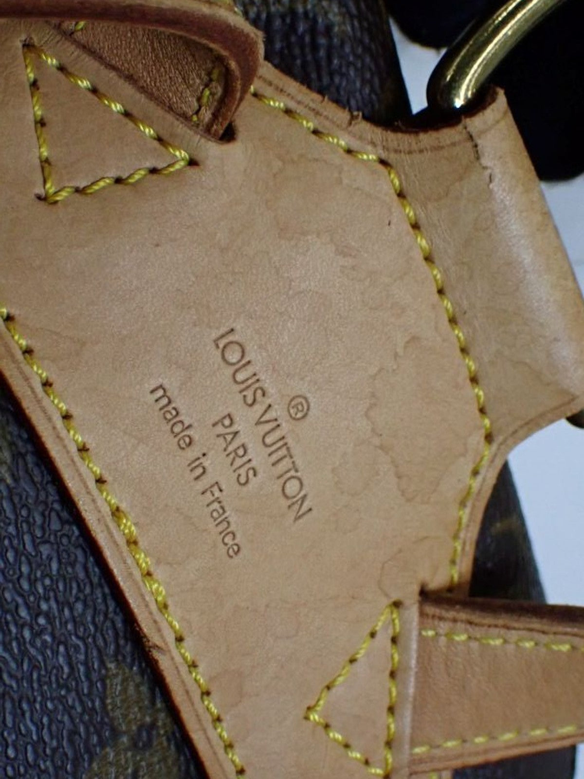 Louis Vuitton Montsouris MM