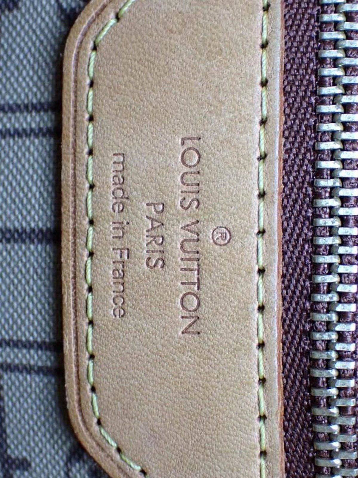 Louis Vuitton Neverfull PM