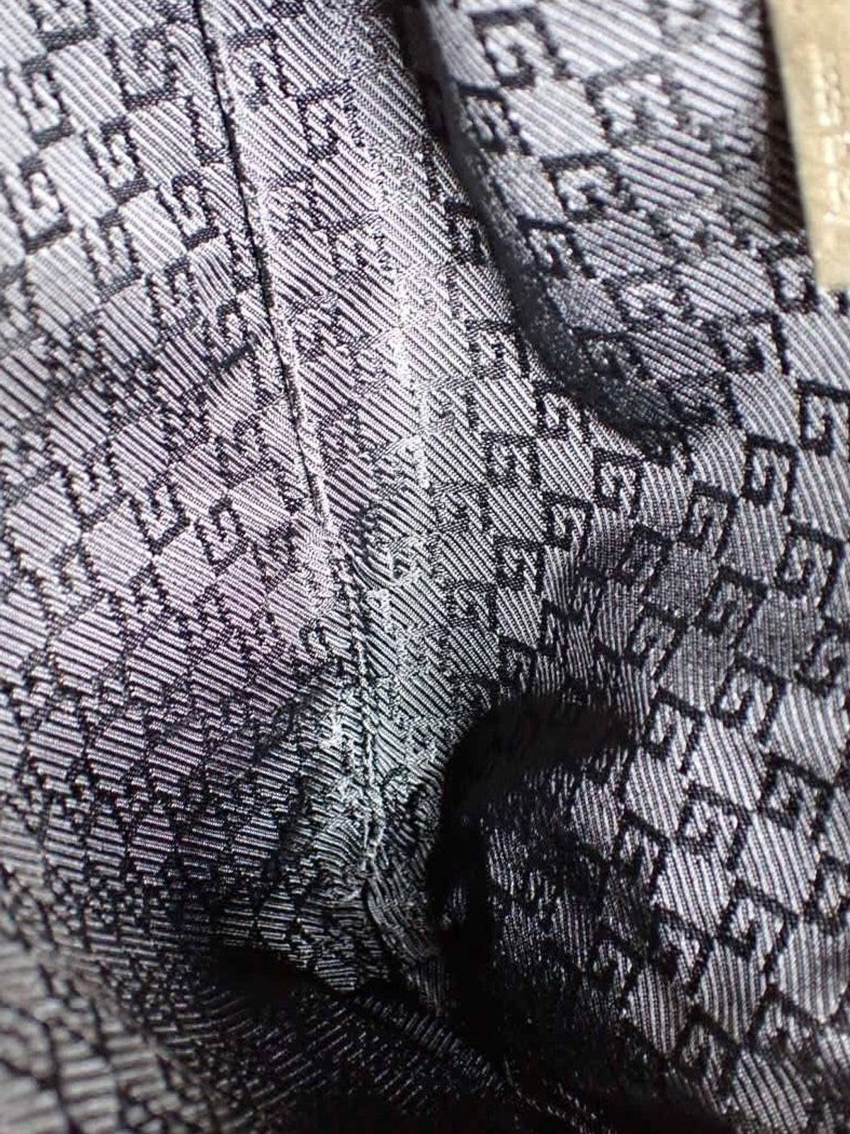 Gucci Shoulder Bag